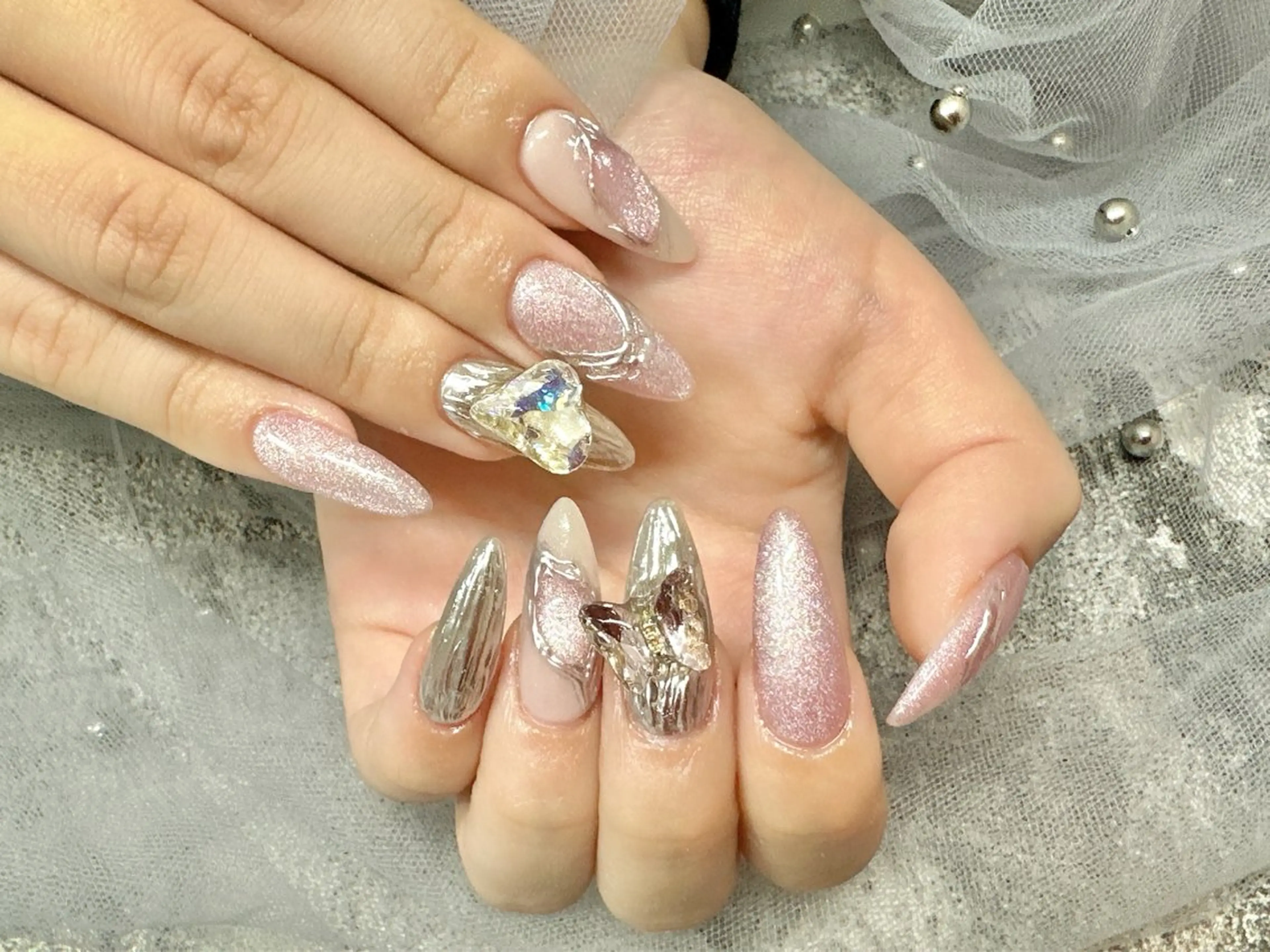 ネイル Luna K.のネイルデザイン