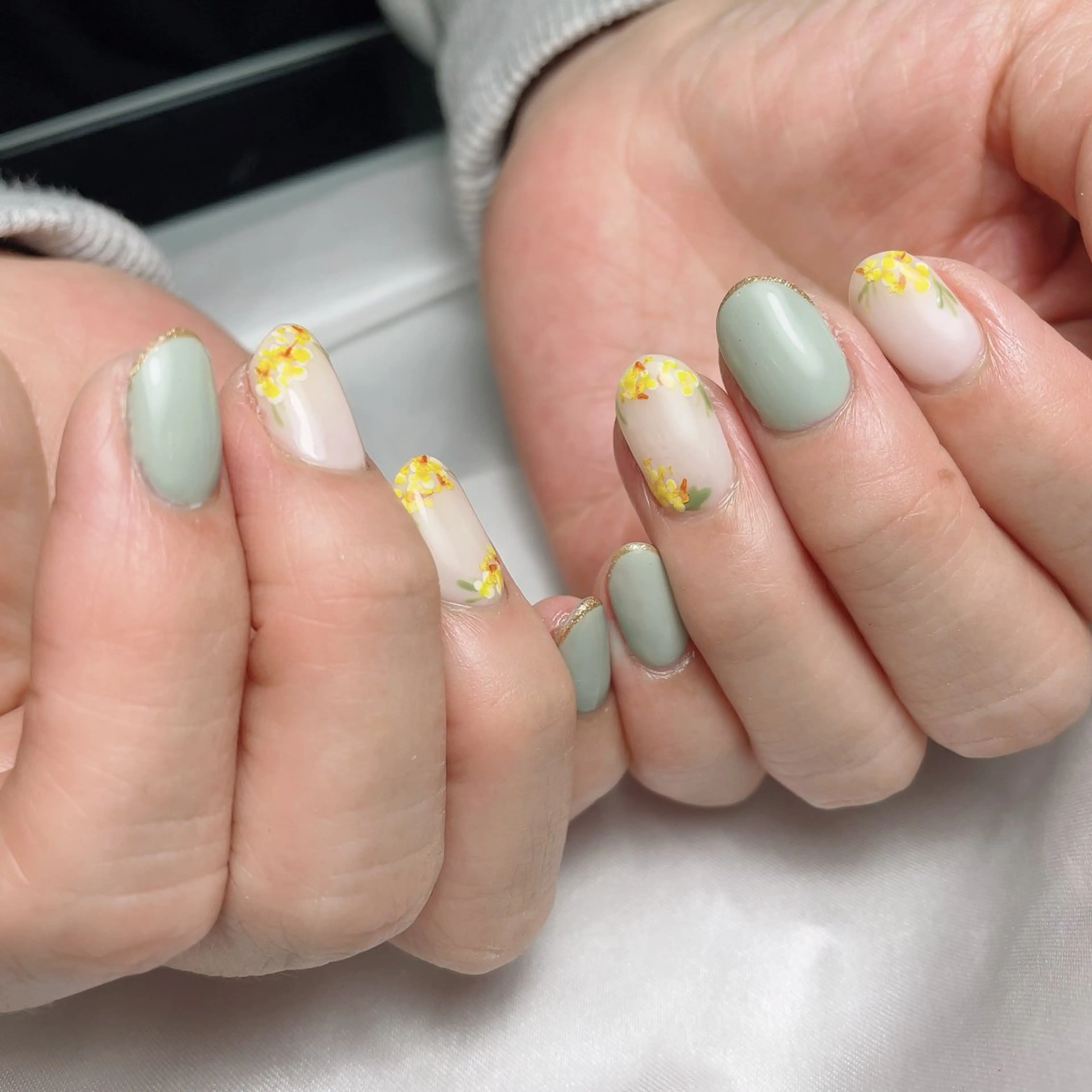 ヘア＆ネイルAコース同時施術😳💕お忙しい方におすすめメニュー🏃‍♂️の写真