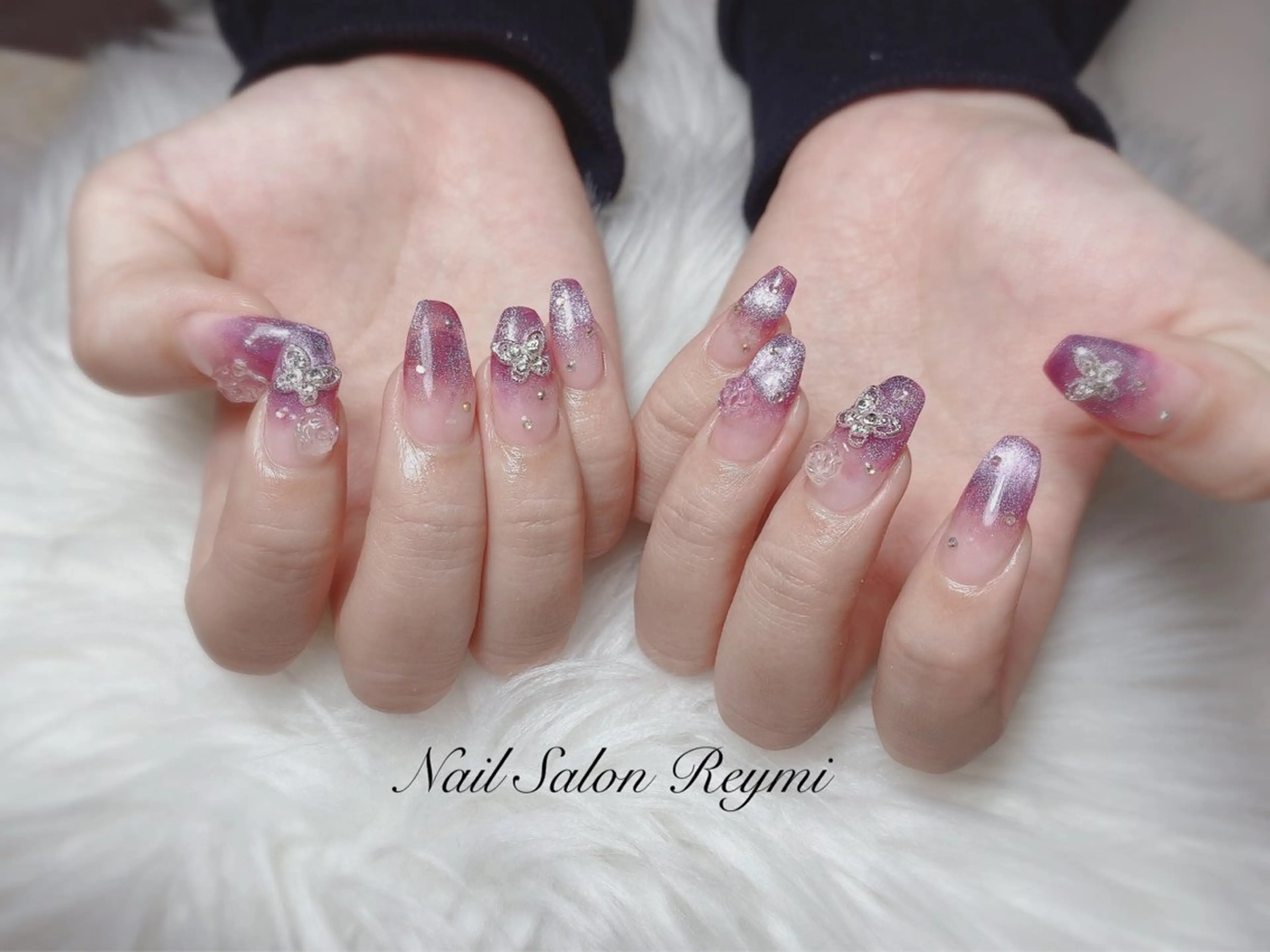 ネイル ハンドネイル 佐藤 帆乃香のネイルデザイン