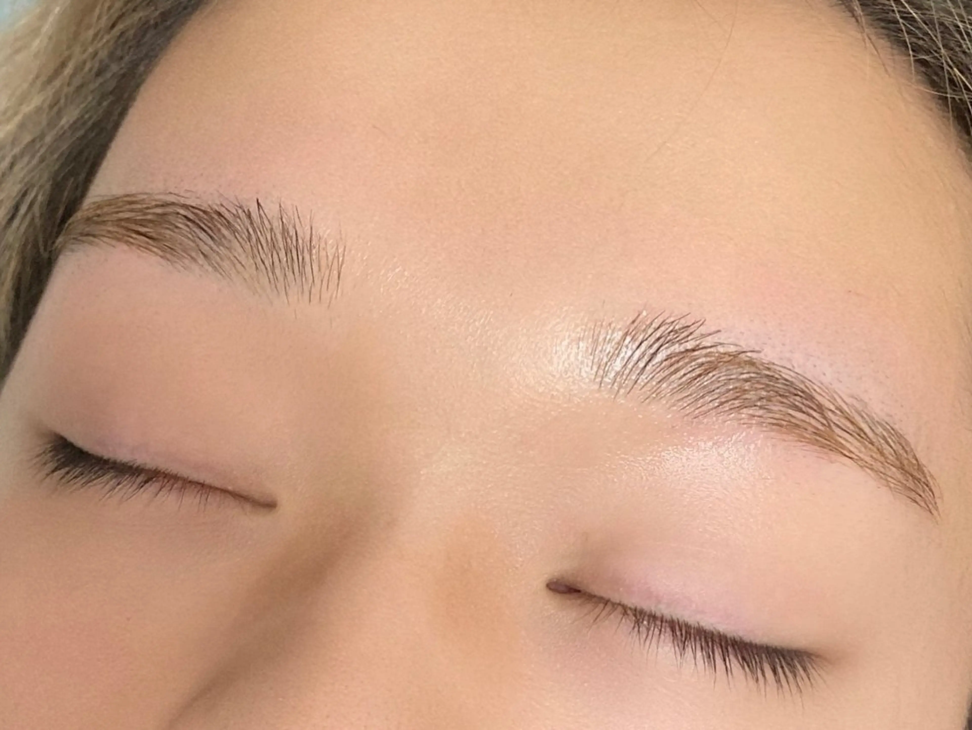 アイブロウ ワックス脱毛 眉カット Monleve☆ erikaのマツエク・マツパデザイン