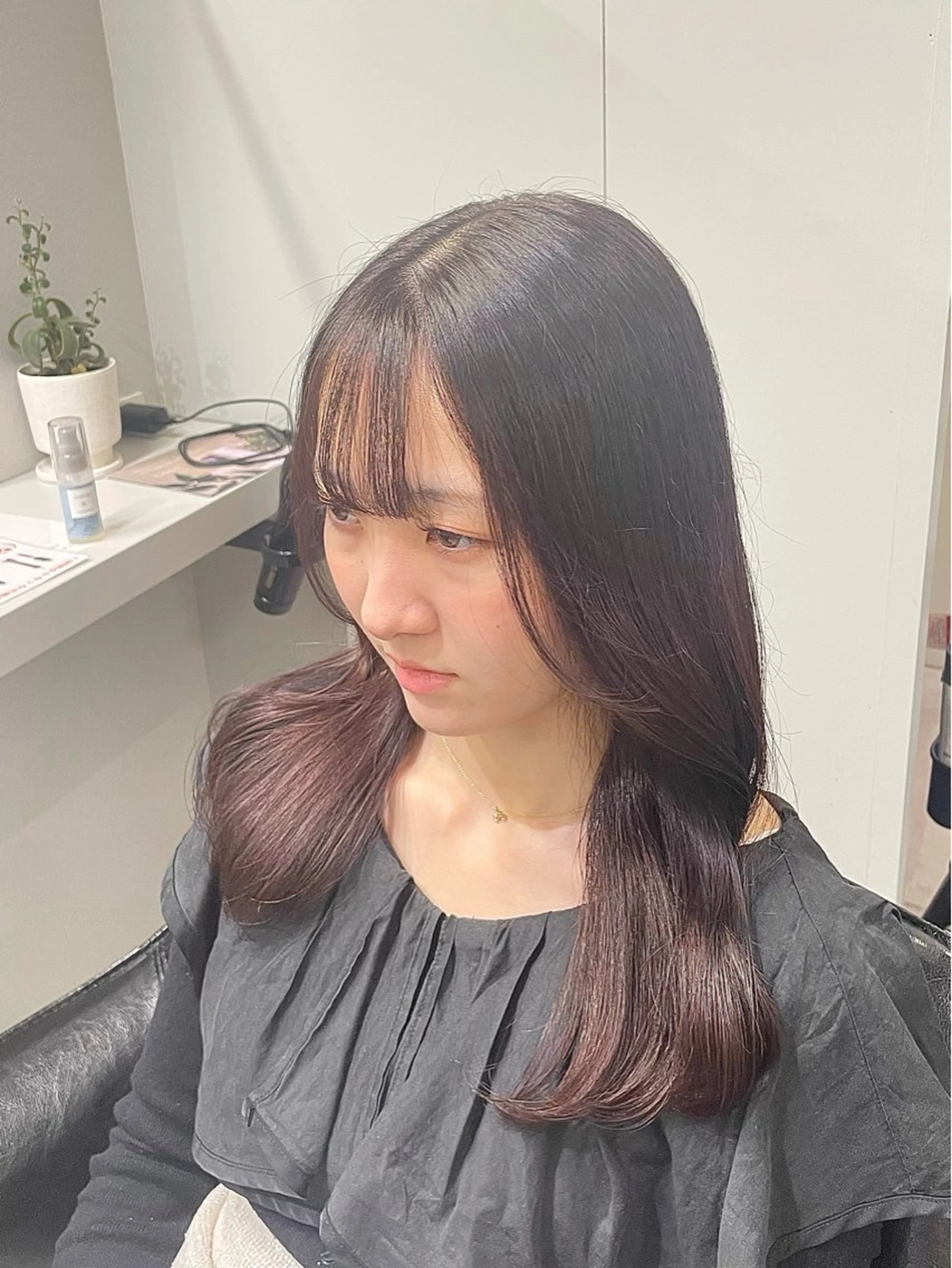 セミロング ピンクブラウン ヘアカラー tokute 中野真咲🐺のヘアスタイル