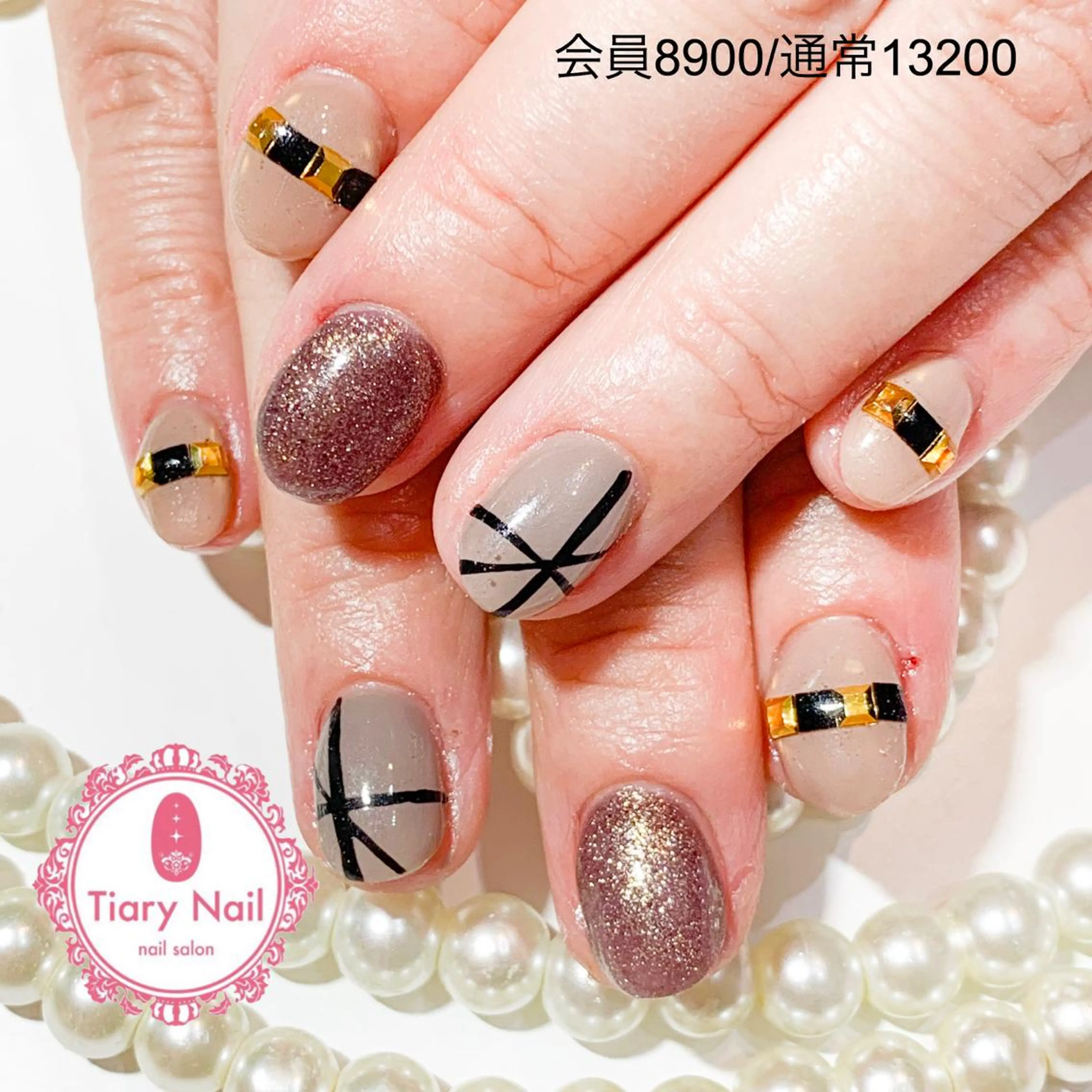 ネイル 💗🪽Tiary Nail🪽💗のネイルデザイン