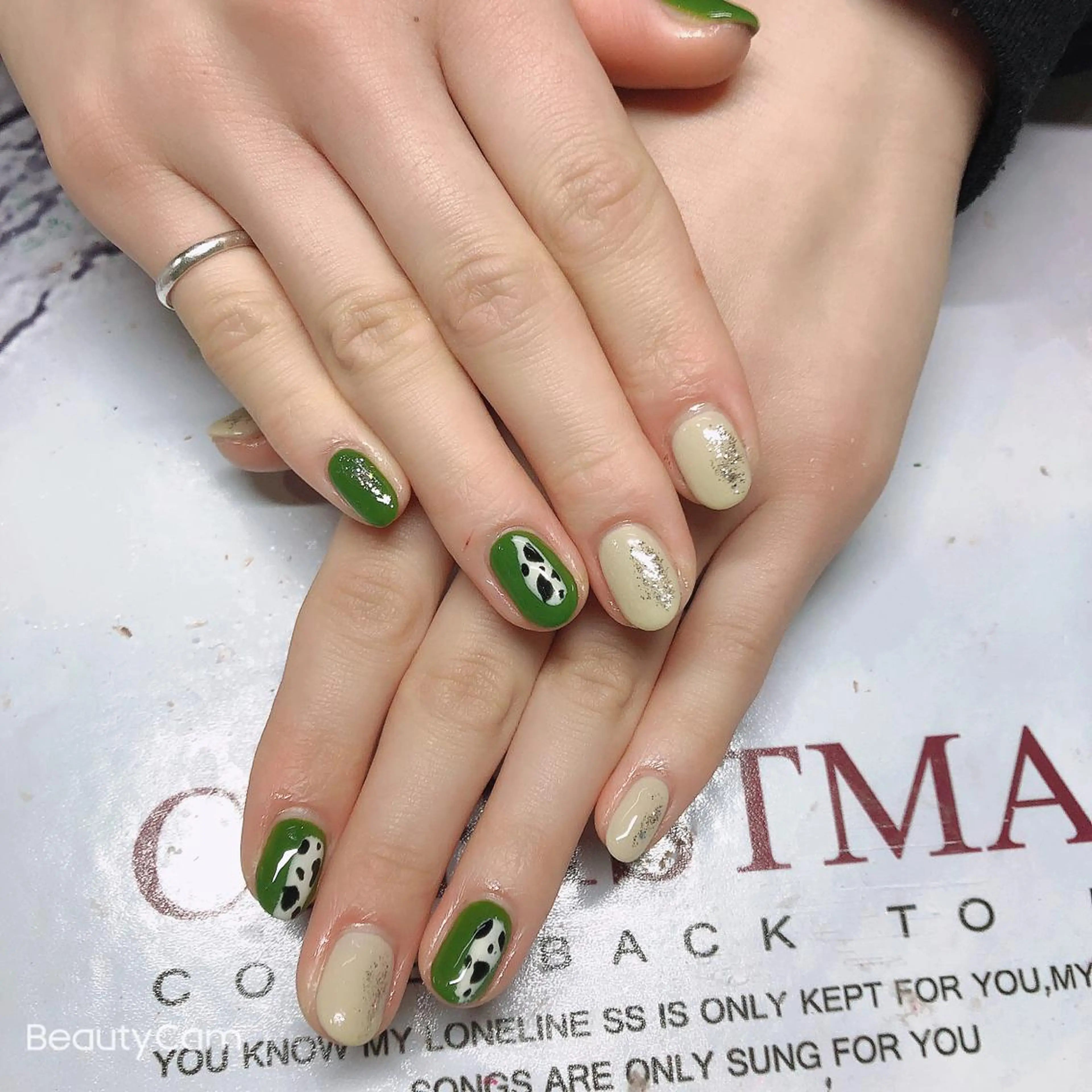 ネイル ハンドネイル ガレンドウ 白澤 愛子のネイルデザイン