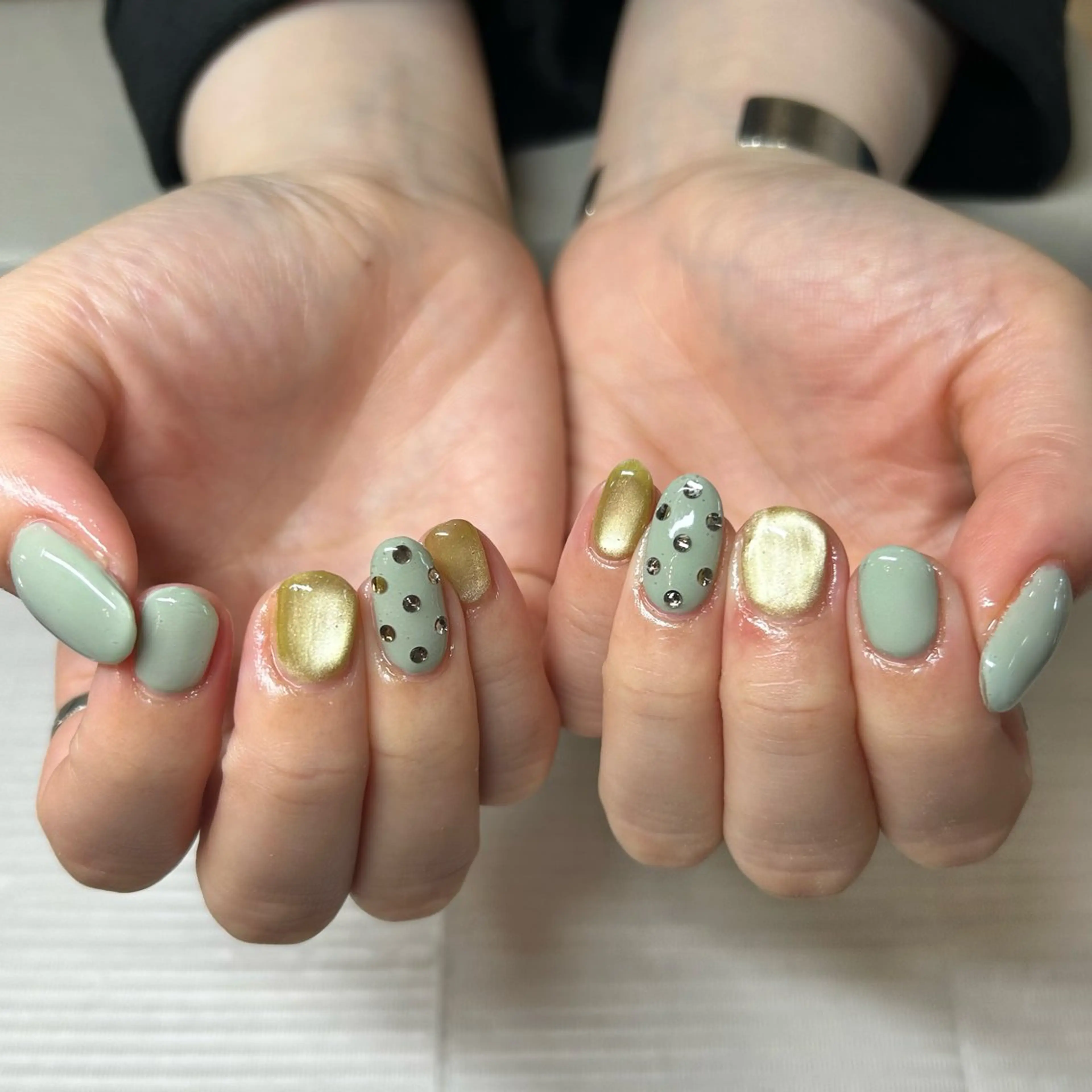 ネイル ハンドネイル 水山 暎華のネイルデザイン