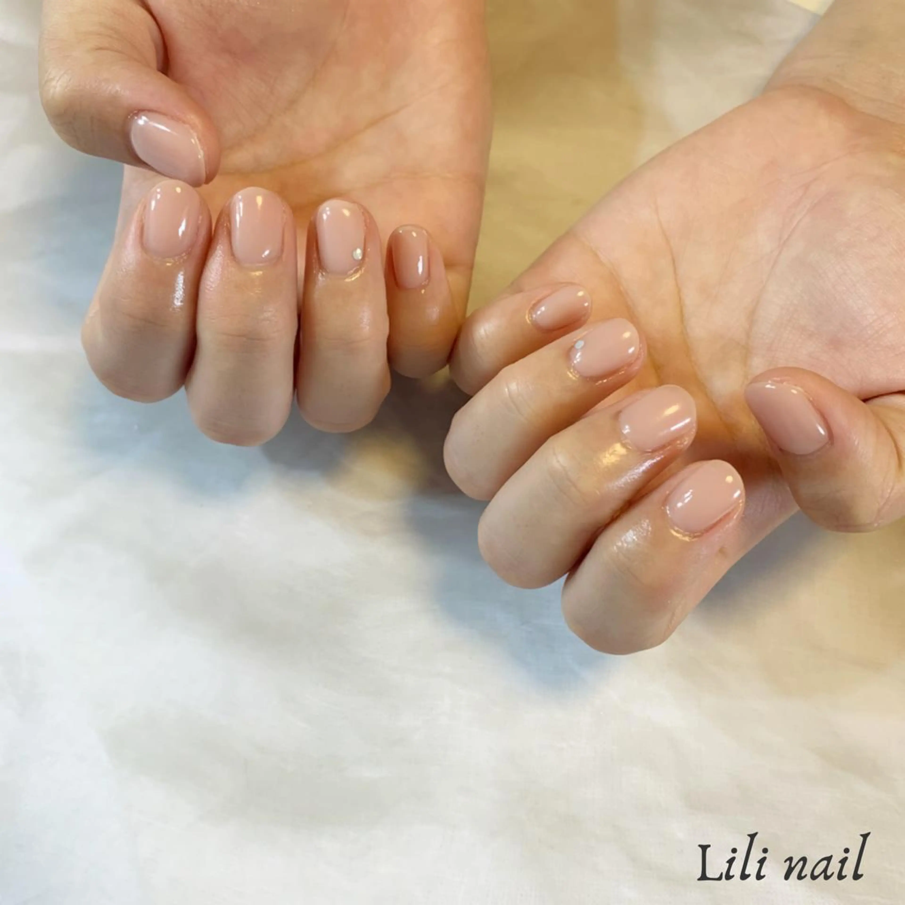 ショート ネイル ハンドネイル Lilibeauty salonのネイルデザイン