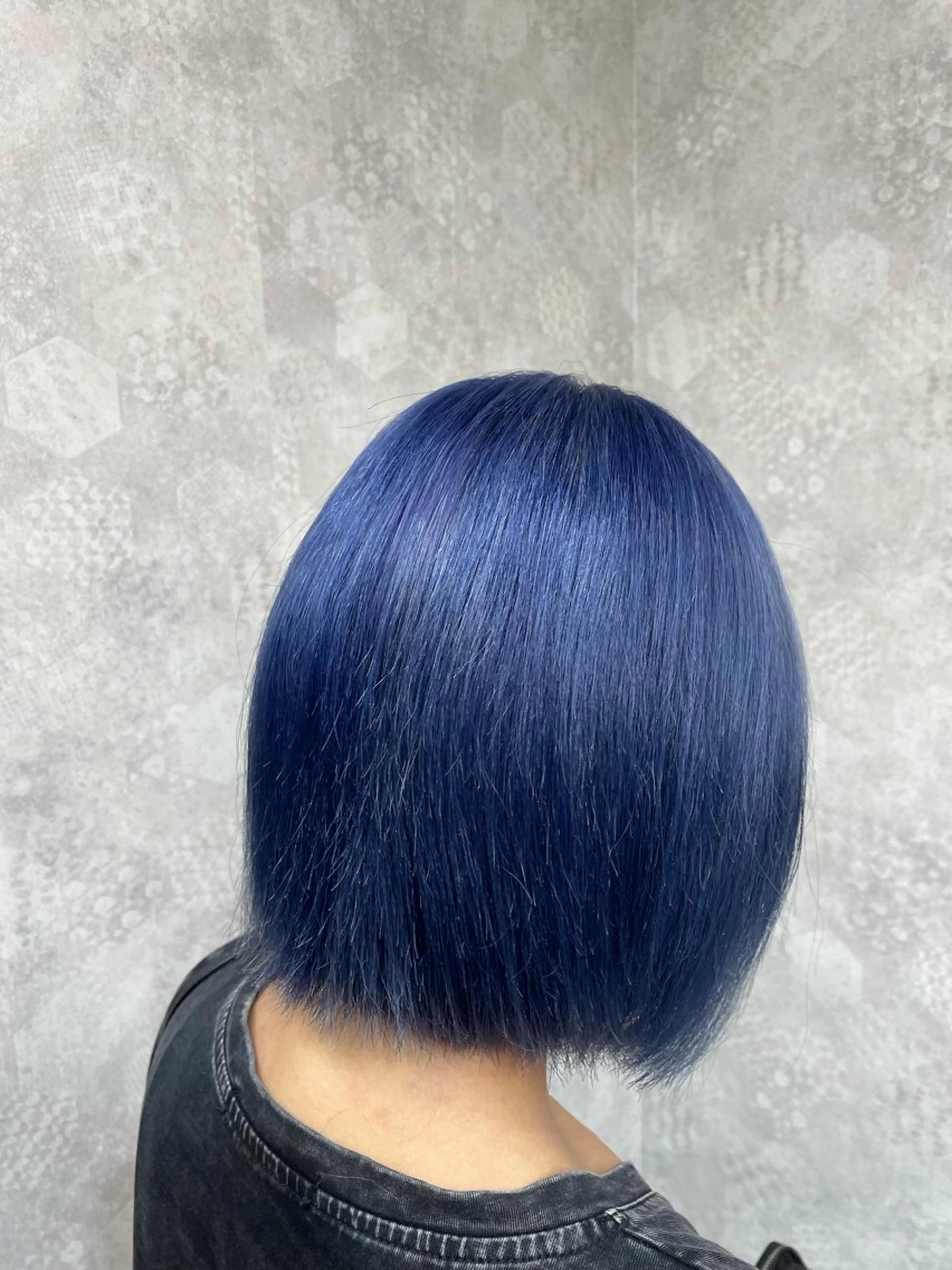 ショート カラー アッシュ アッシュグレー ベージュカラー ブリーチ ブロンド 【美髪ハイトーン】 髪質改善/大和🎀のヘアスタイル