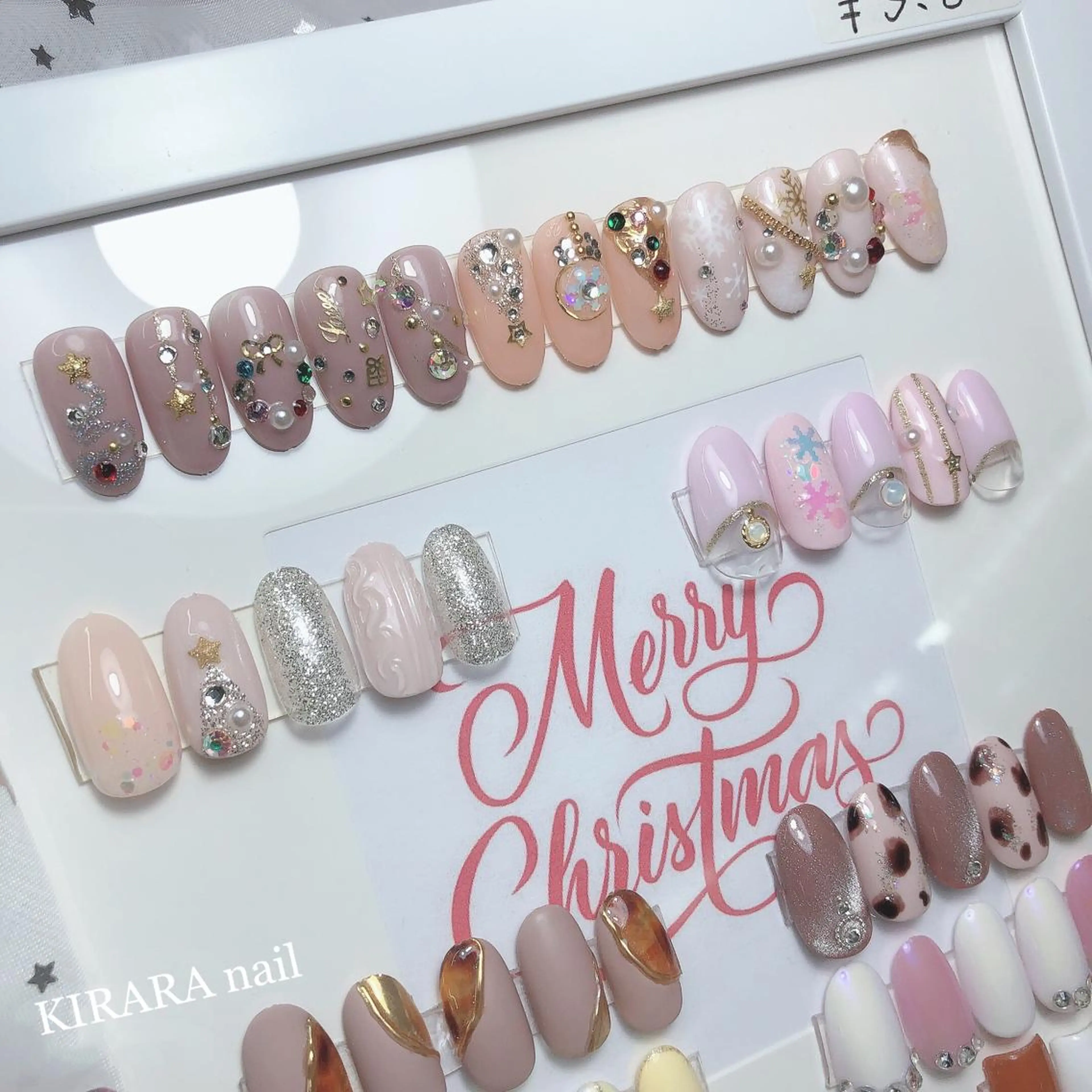 ネイル アートネイル ワンカラーネイル 冬ネイル クリスマス ハンドネイル KIRARA ネイルサロンのネイルデザイン
