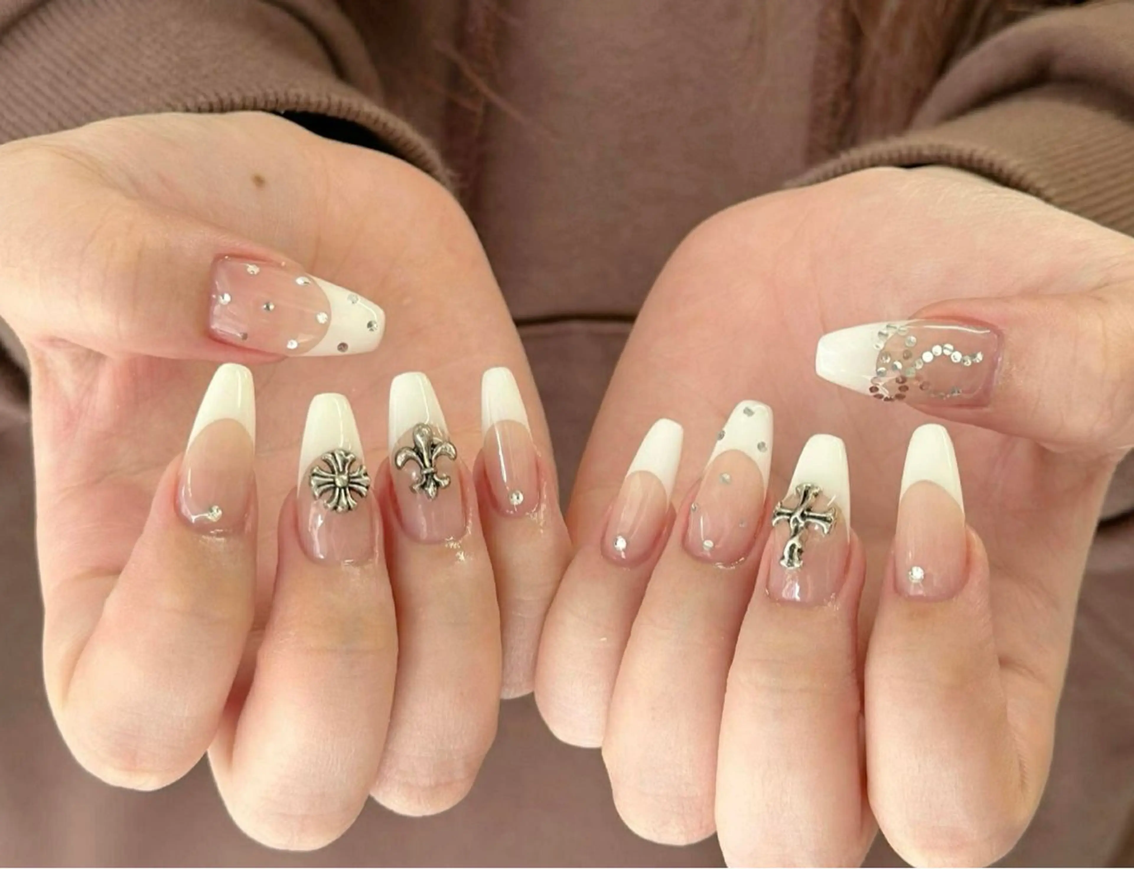 ネイル ハンドネイル REI NAIL1のネイルデザイン