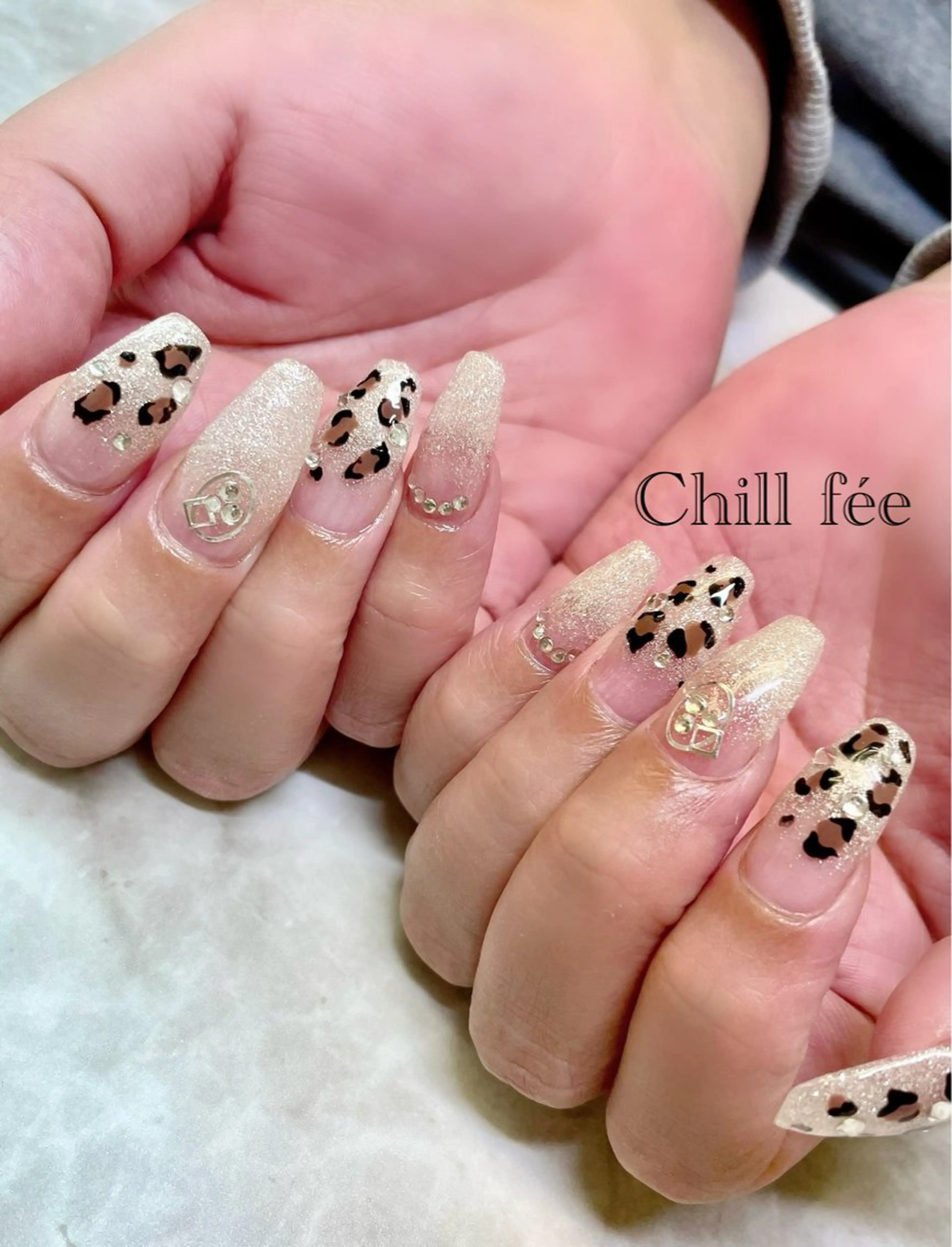 ネイル アニマル柄 持ち込み ハンドネイル 和歌浦 ちるふぇのネイルデザイン