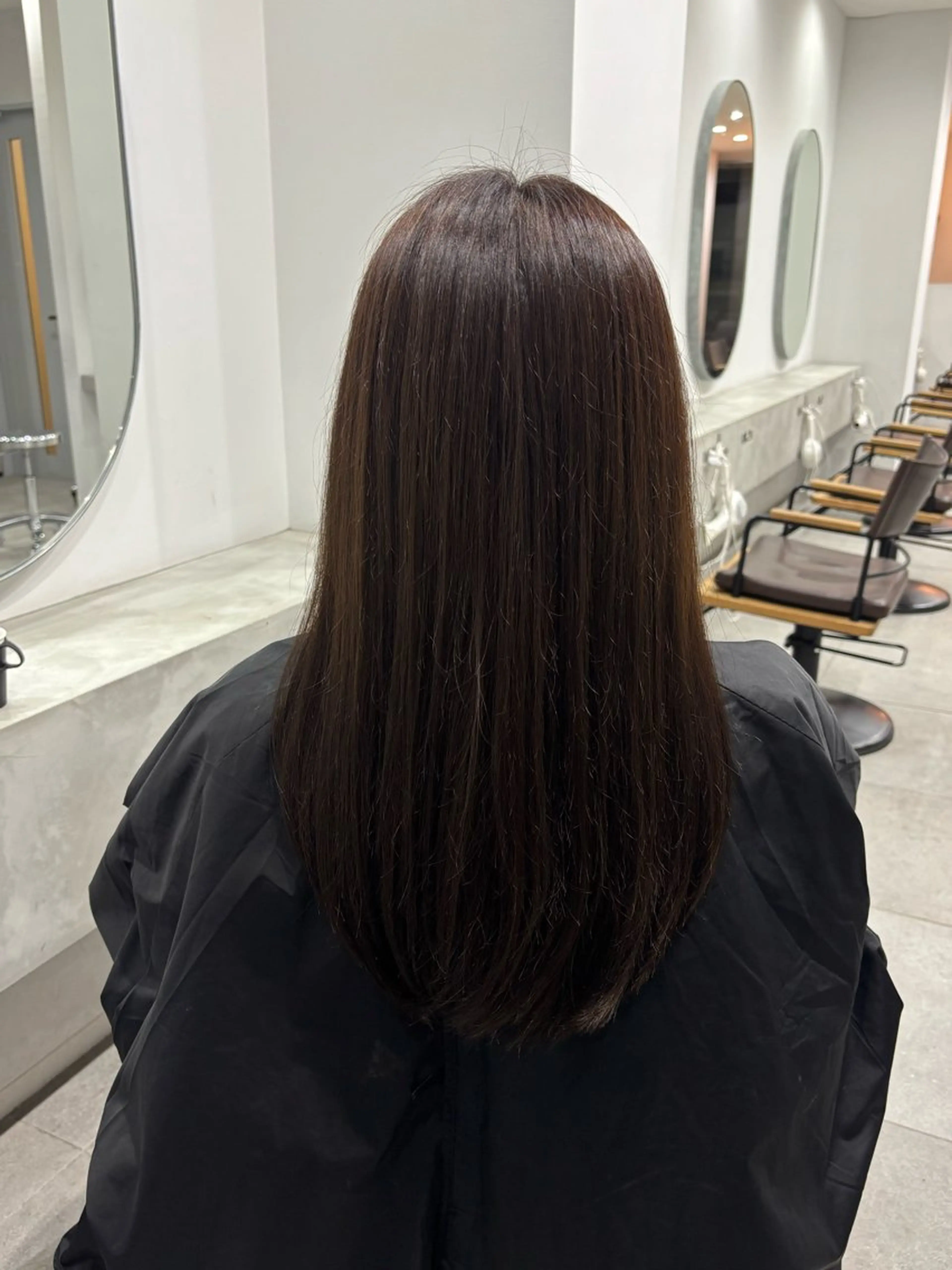 ロング カラー 佐古 里美華のヘアスタイル
