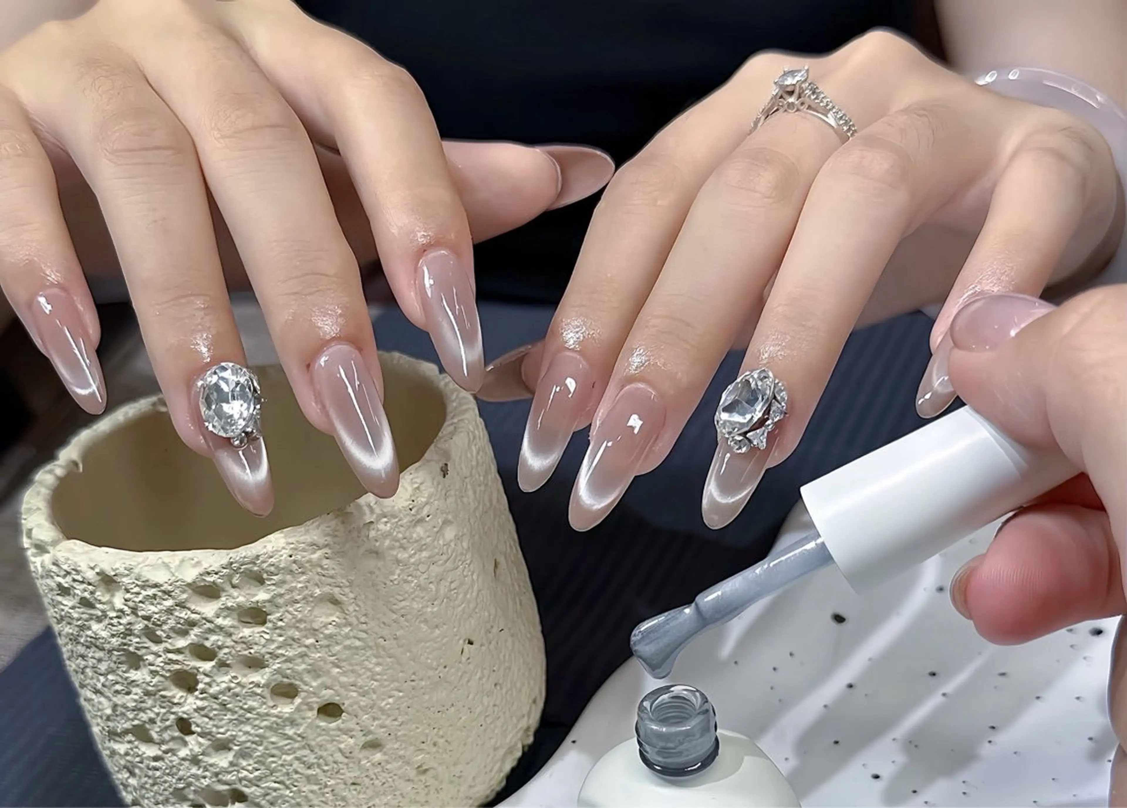ネイル ニュアンスネイル シンプルネイル ハンドネイル NAILS BAR SHINJUKUのネイルデザイン