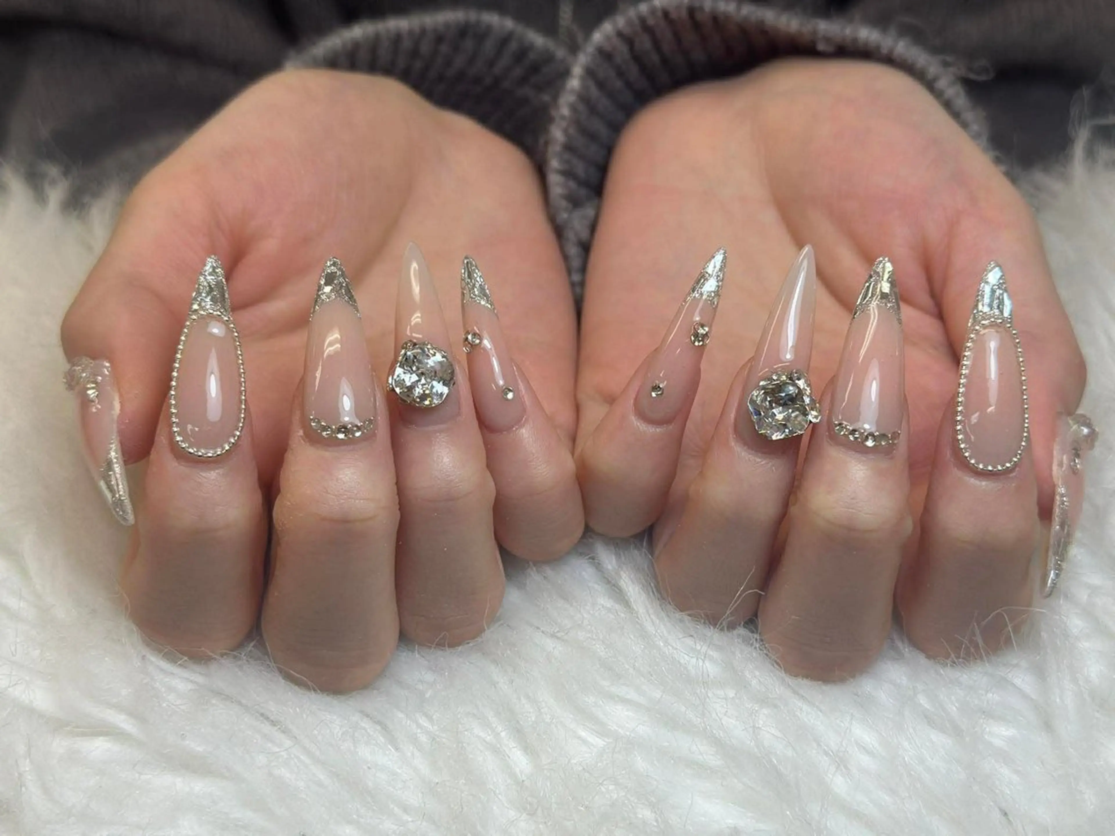 ネイル アートネイル 成人式 ジェルネイル ニュアンスネイル 夏ネイル ハンドネイル NIE MoMoのネイルデザイン