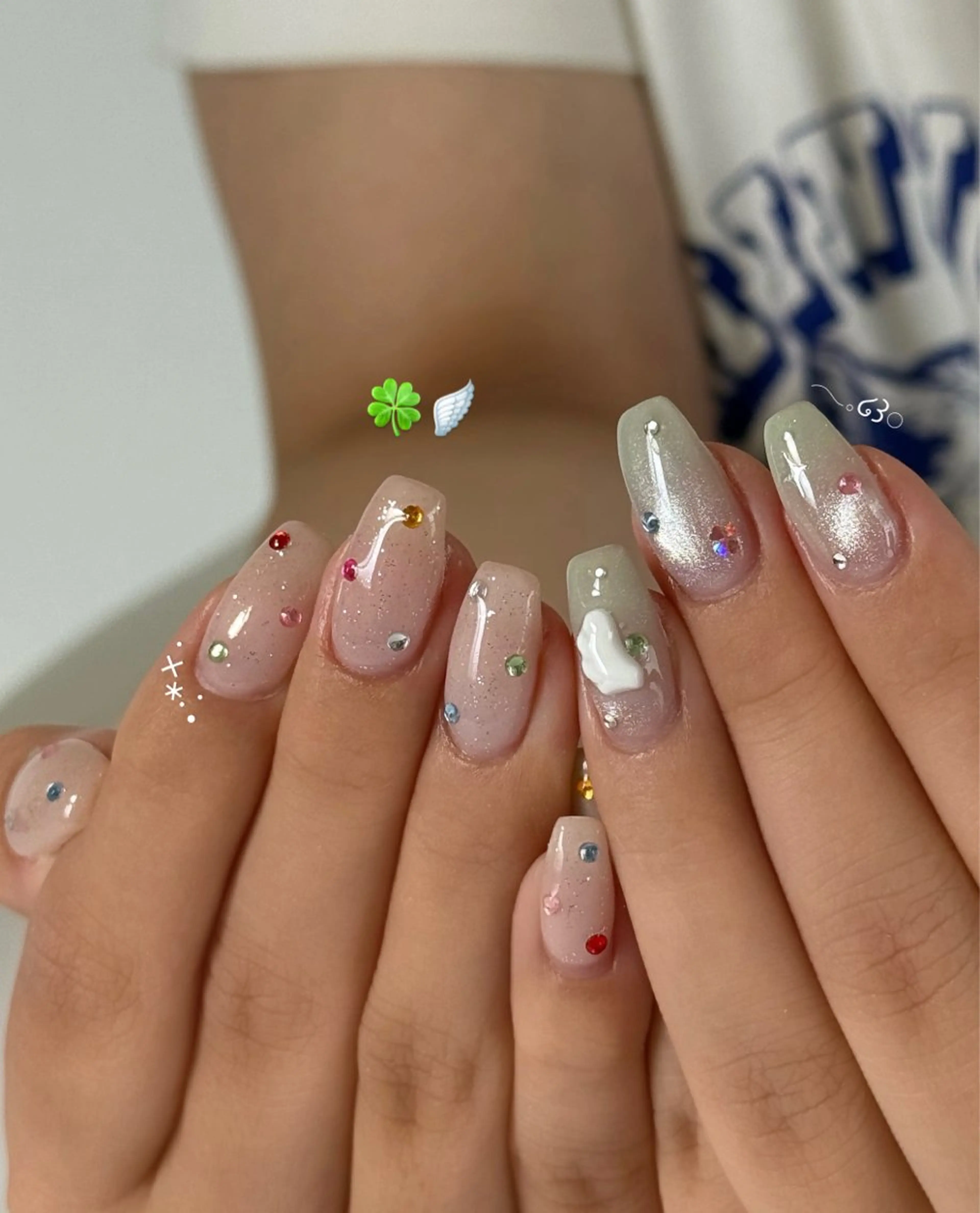 ネイル ハンドネイル フットネイル Lauum ラウームのネイルデザイン