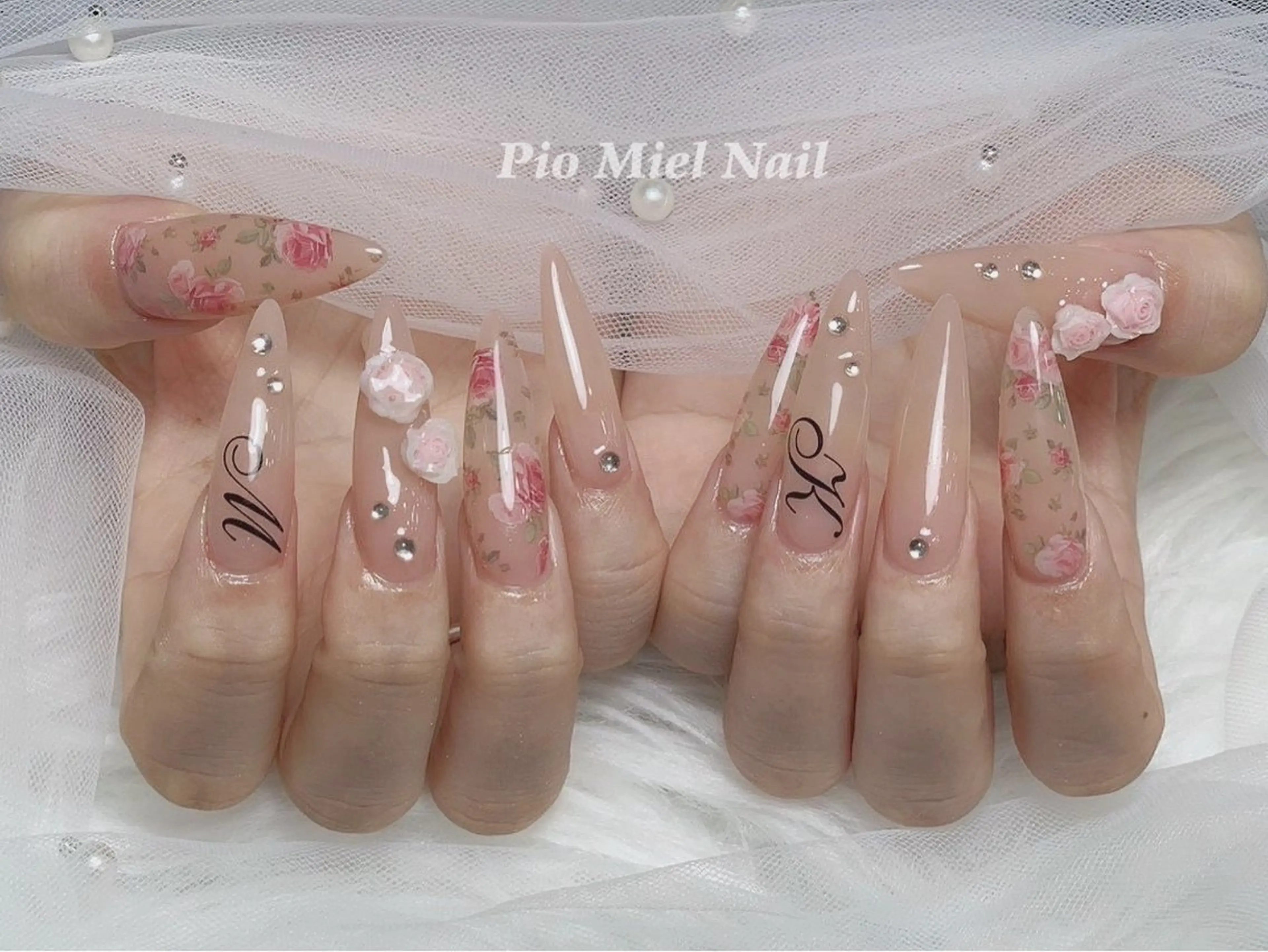 ネイル Pio Mielのネイルデザイン