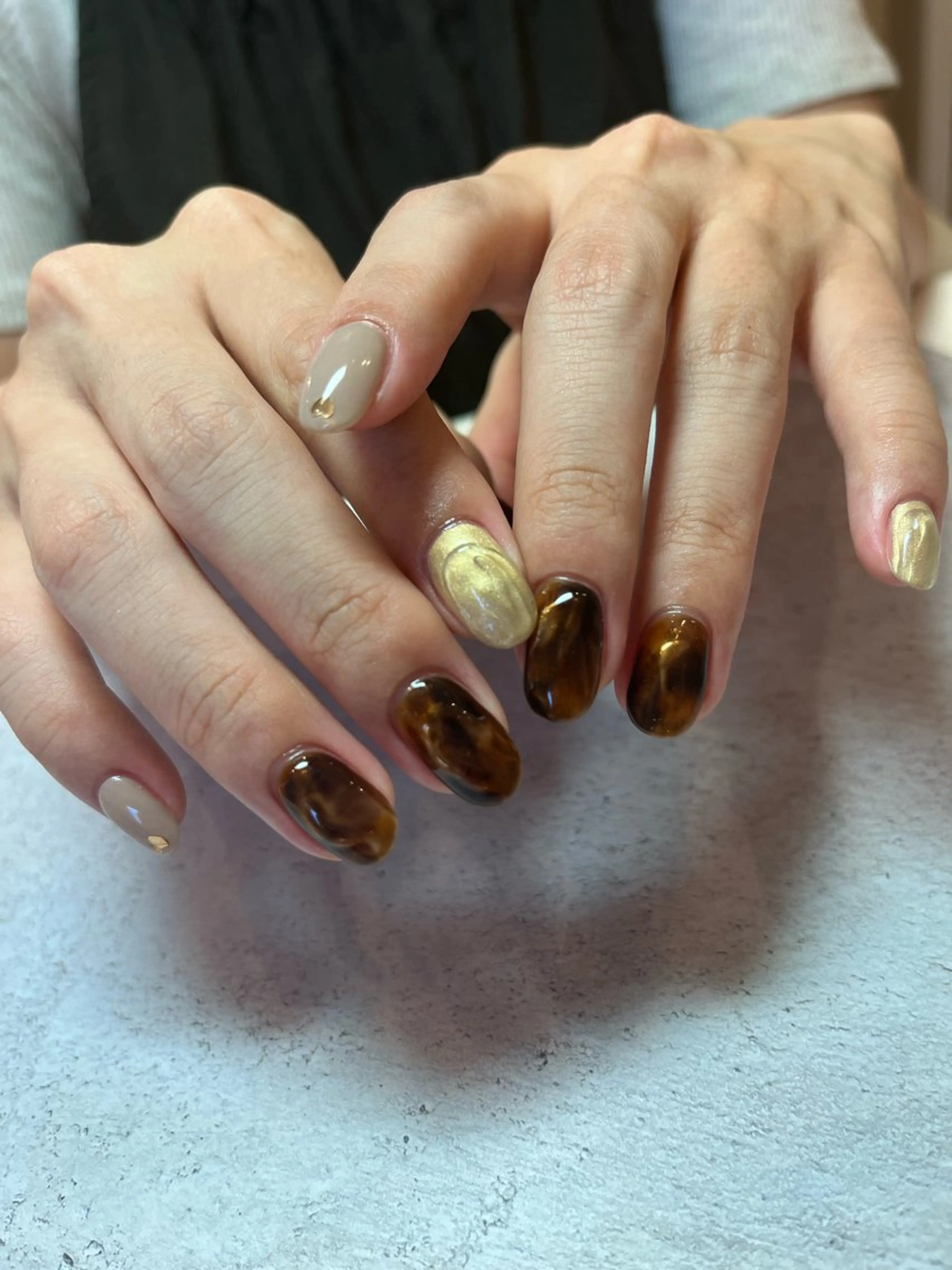 ネイル ハンドネイル 【LINON】 airiのネイルデザイン