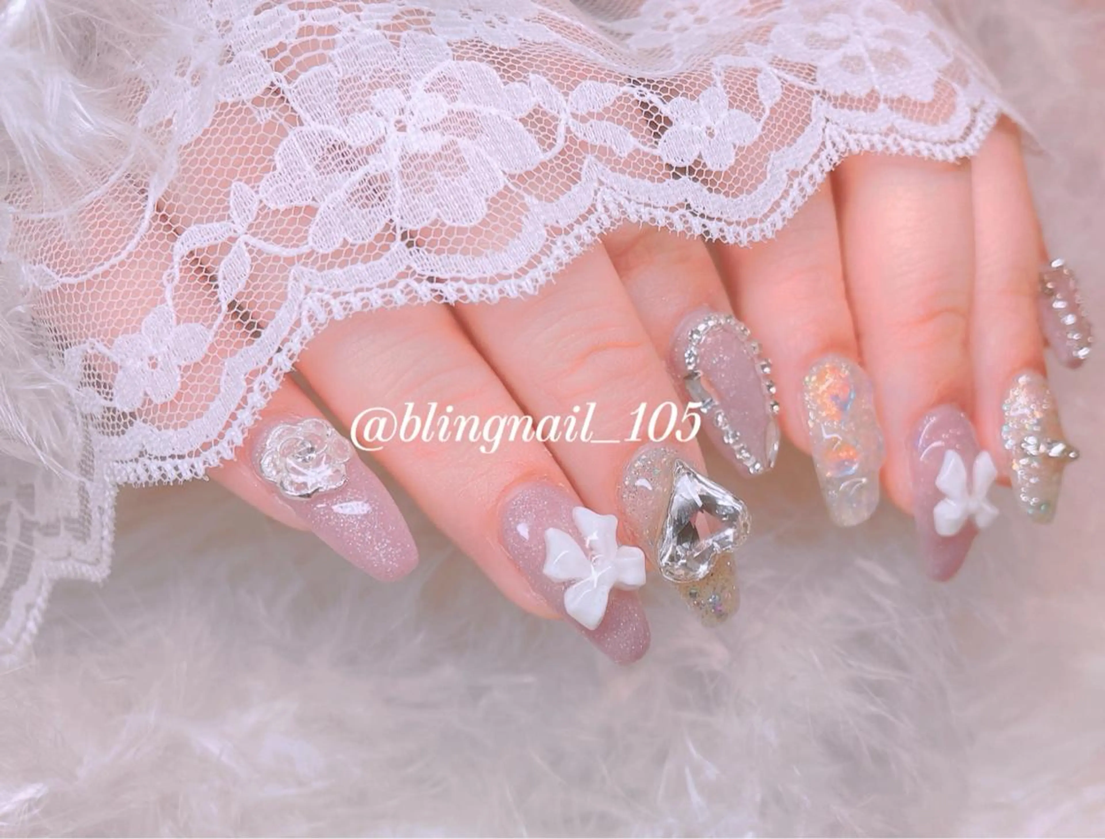 ネイル 23時まで❤︎韓国、 ワンホンネイルのネイルデザイン