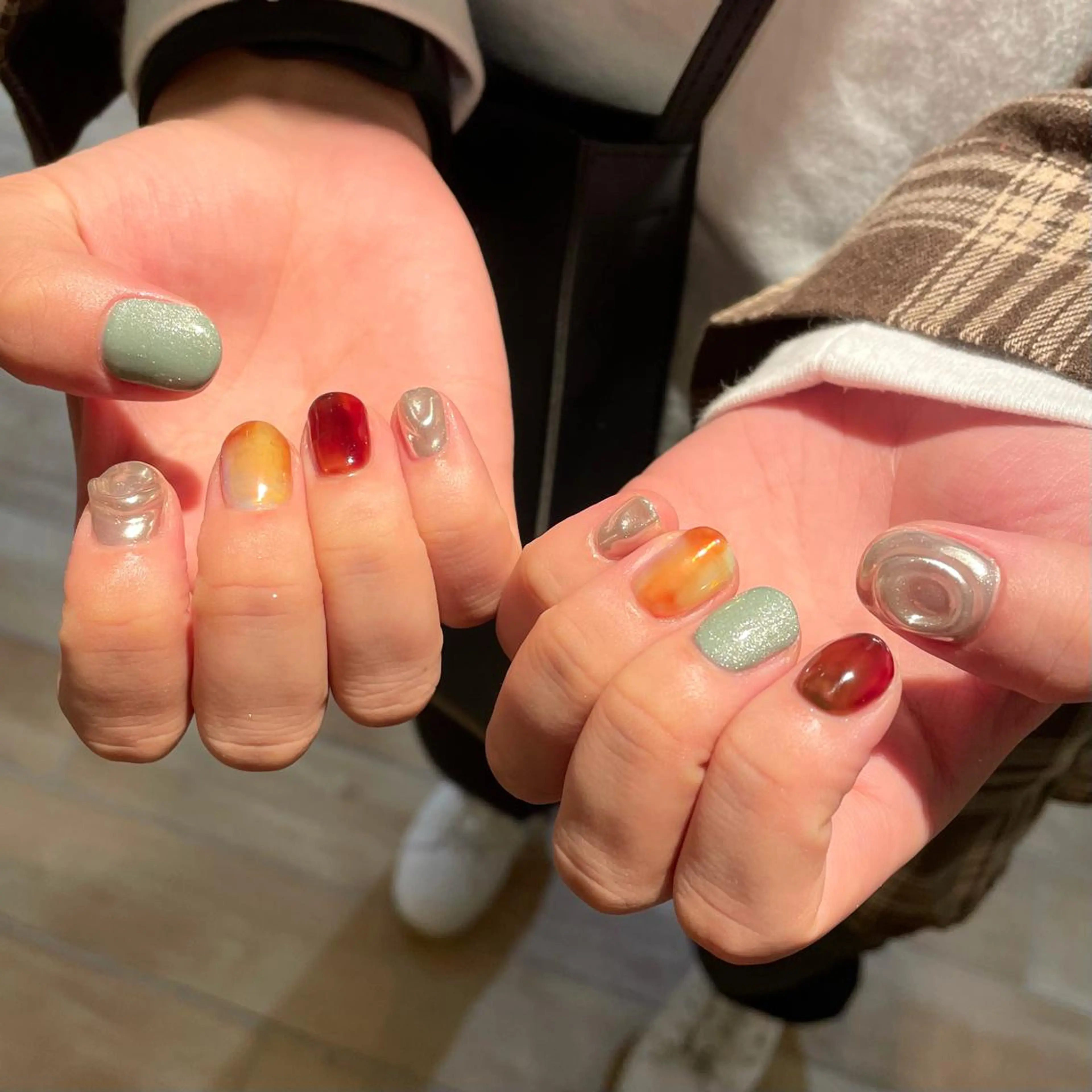 ネイル ハンドネイル 新井 ひなののネイルデザイン