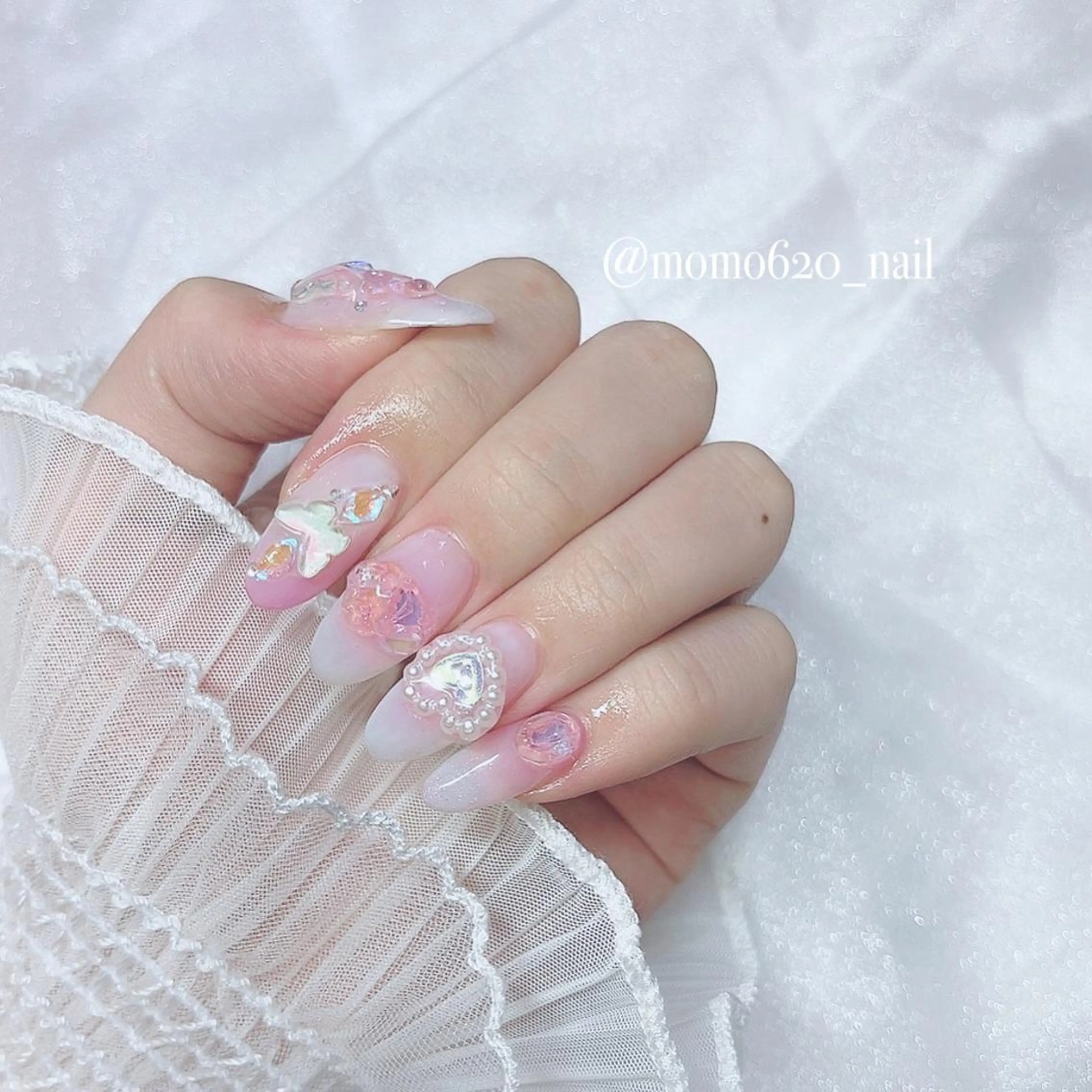 ネイル チークネイル ピンク ワンホンネイル ハンドネイル momoka🤍 四ツ橋のネイルデザイン