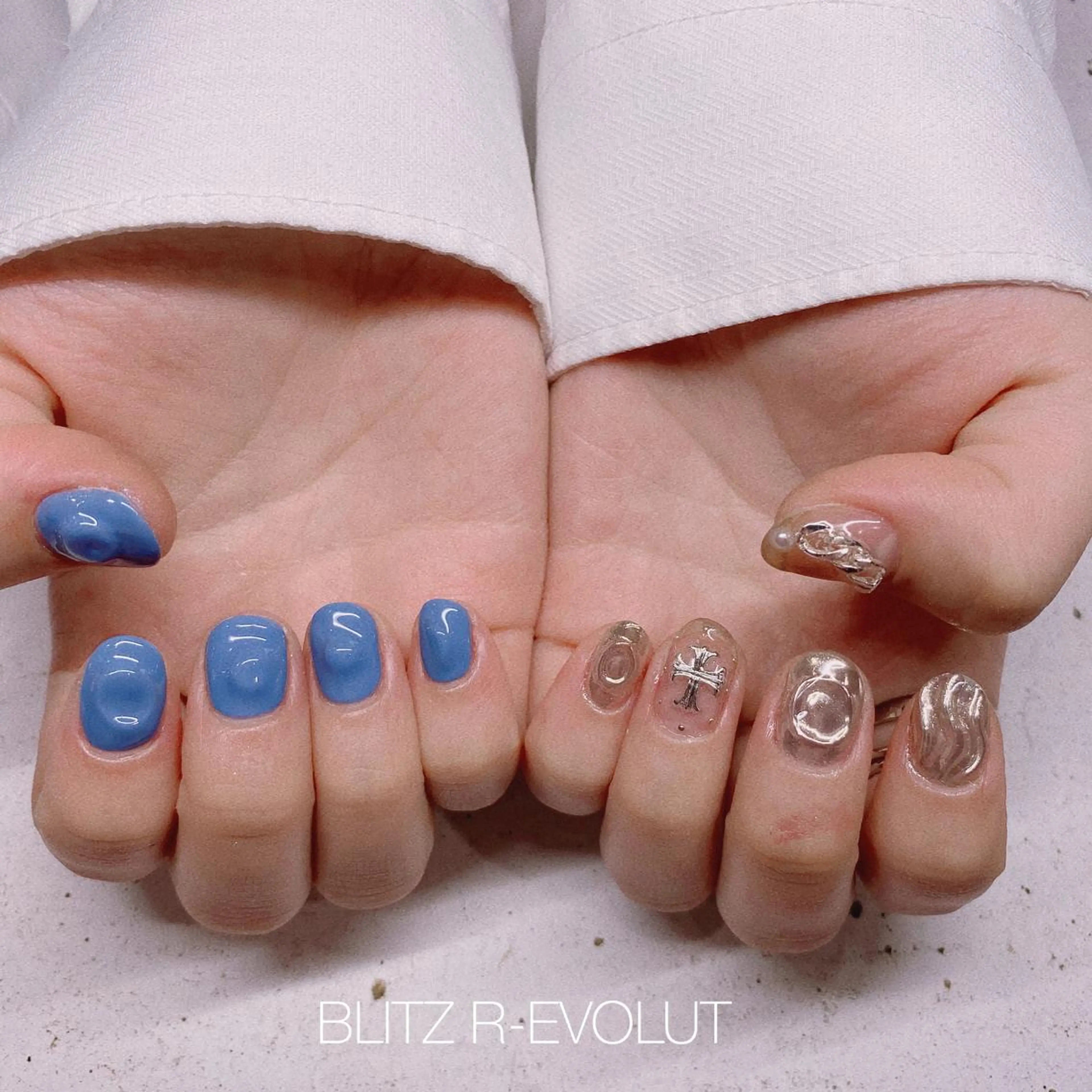 ネイル ☁️BLITZ 🎀笠原雪音🎀のネイルデザイン