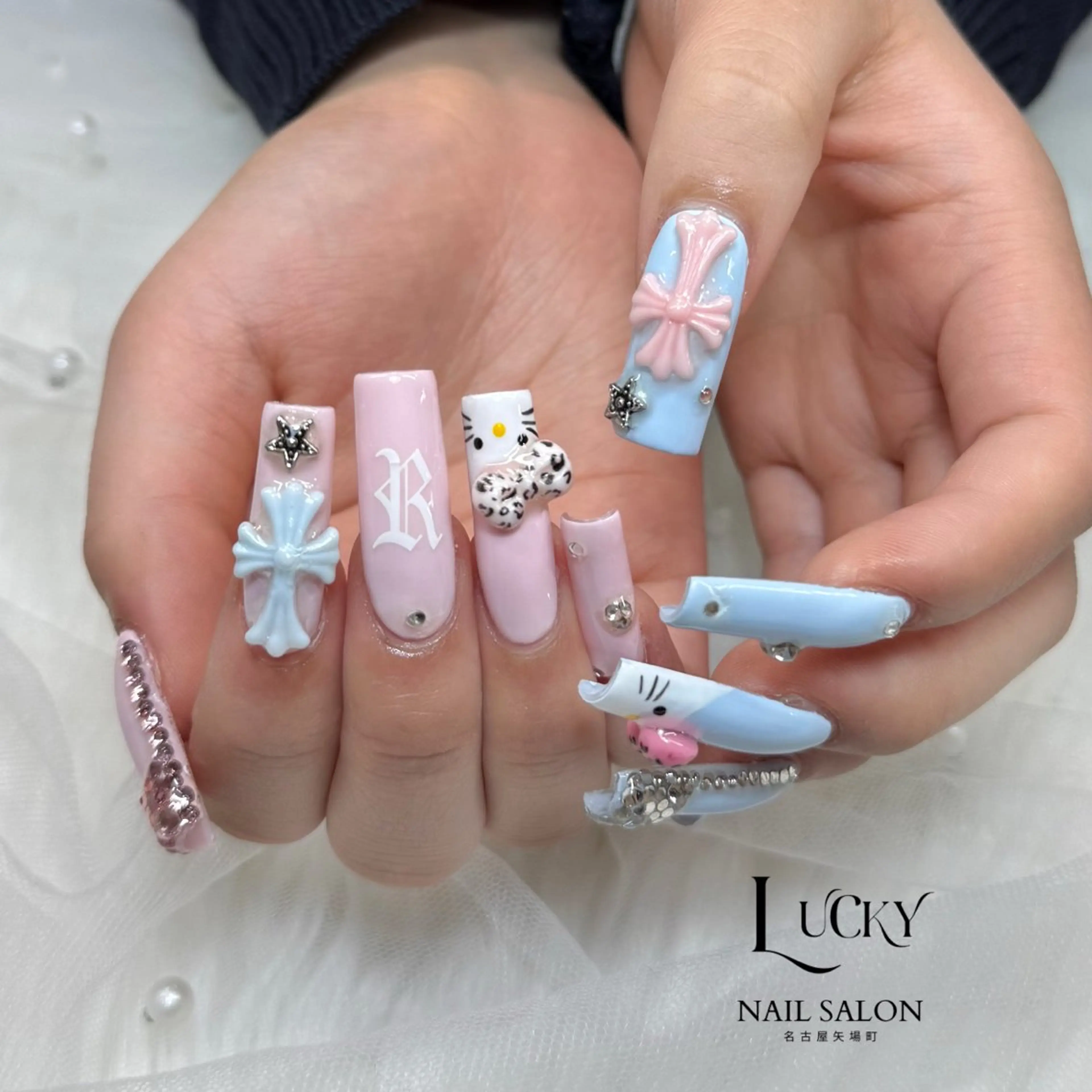 ネイル アートネイル ジェルネイル ロングネイル 持ち込み シンプルネイル Lucky Nail Salonのネイルデザイン