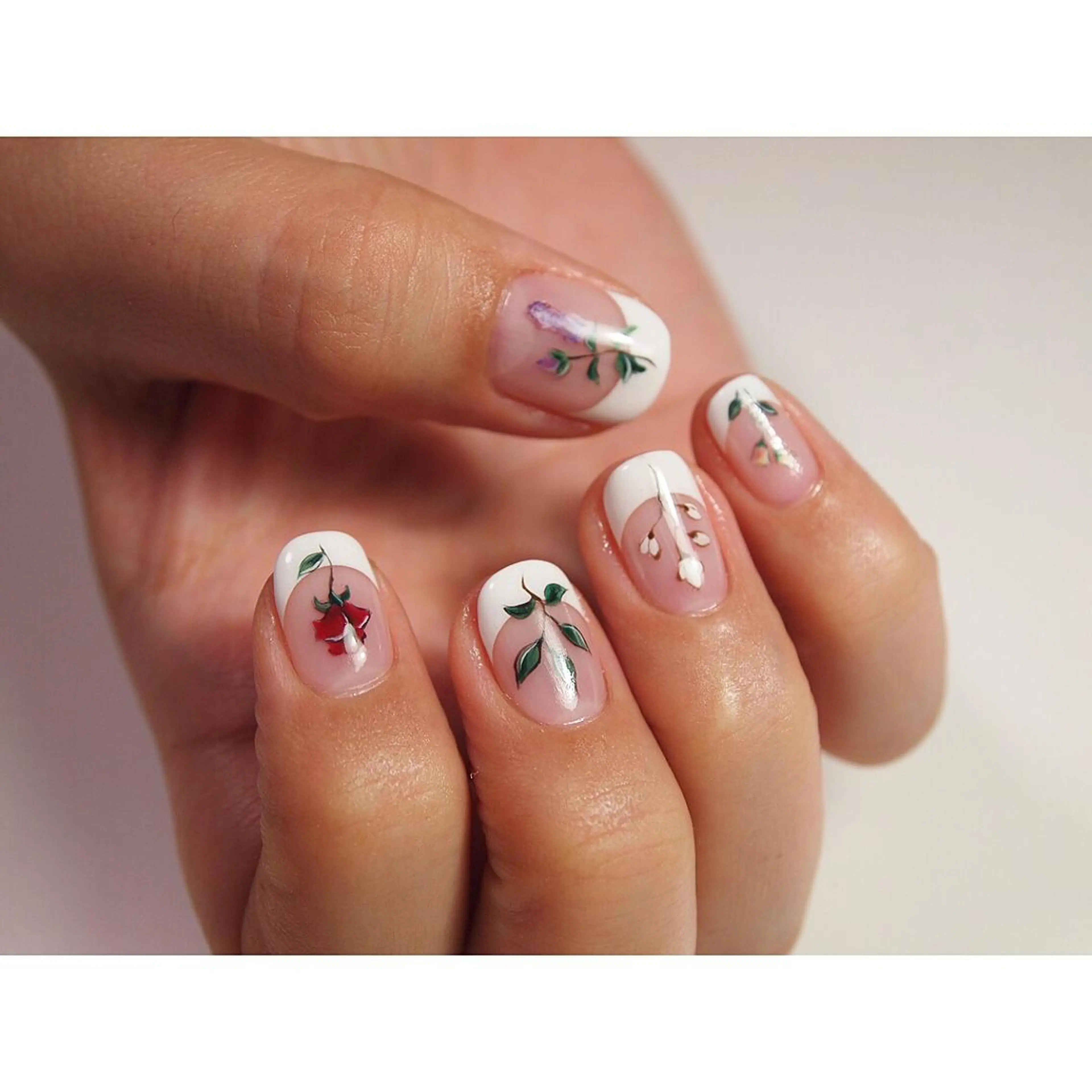 ネイル フラワーネイル フレンチネイル Otsuka Yumiのネイルデザイン