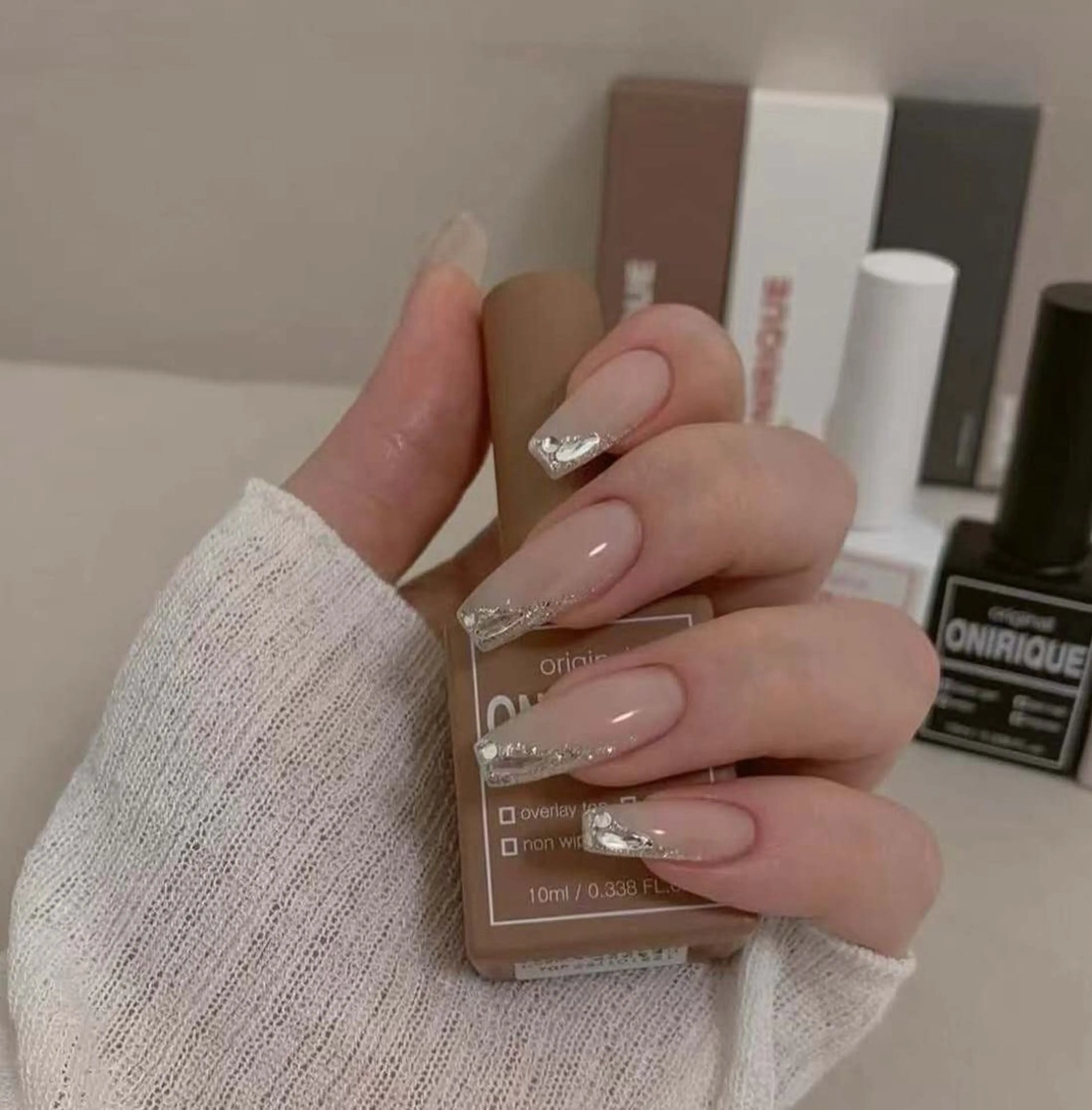 ネイル オーロラネイル フラワーネイル フットネイル フレンチネイル ジェルネイル ハンドネイル 相沢 さやかのネイルデザイン