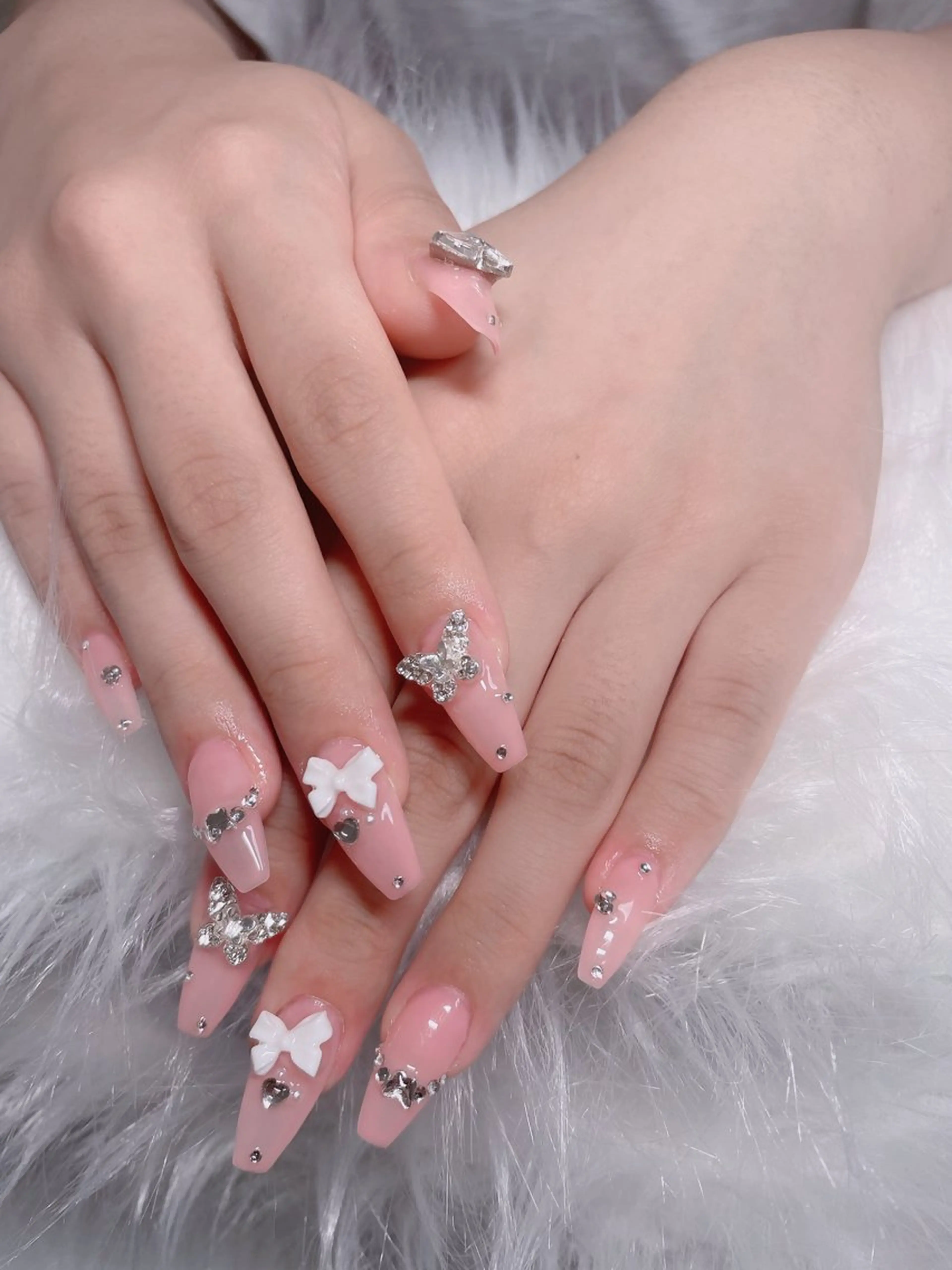 ネイル 撮影モデル Hin Nail Salonのネイルデザイン