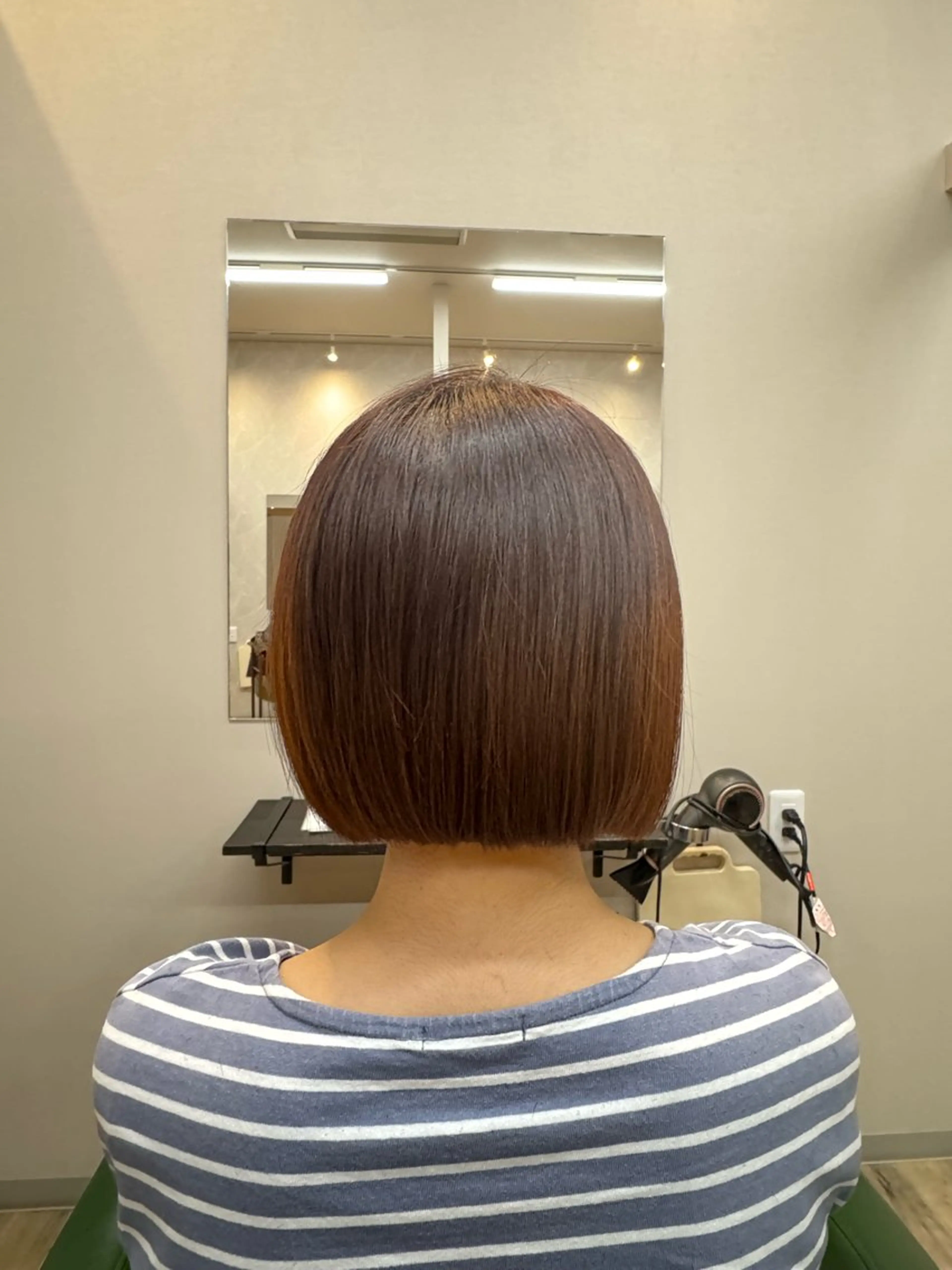 ショート ボブ 植松 小乃佳のヘアスタイル