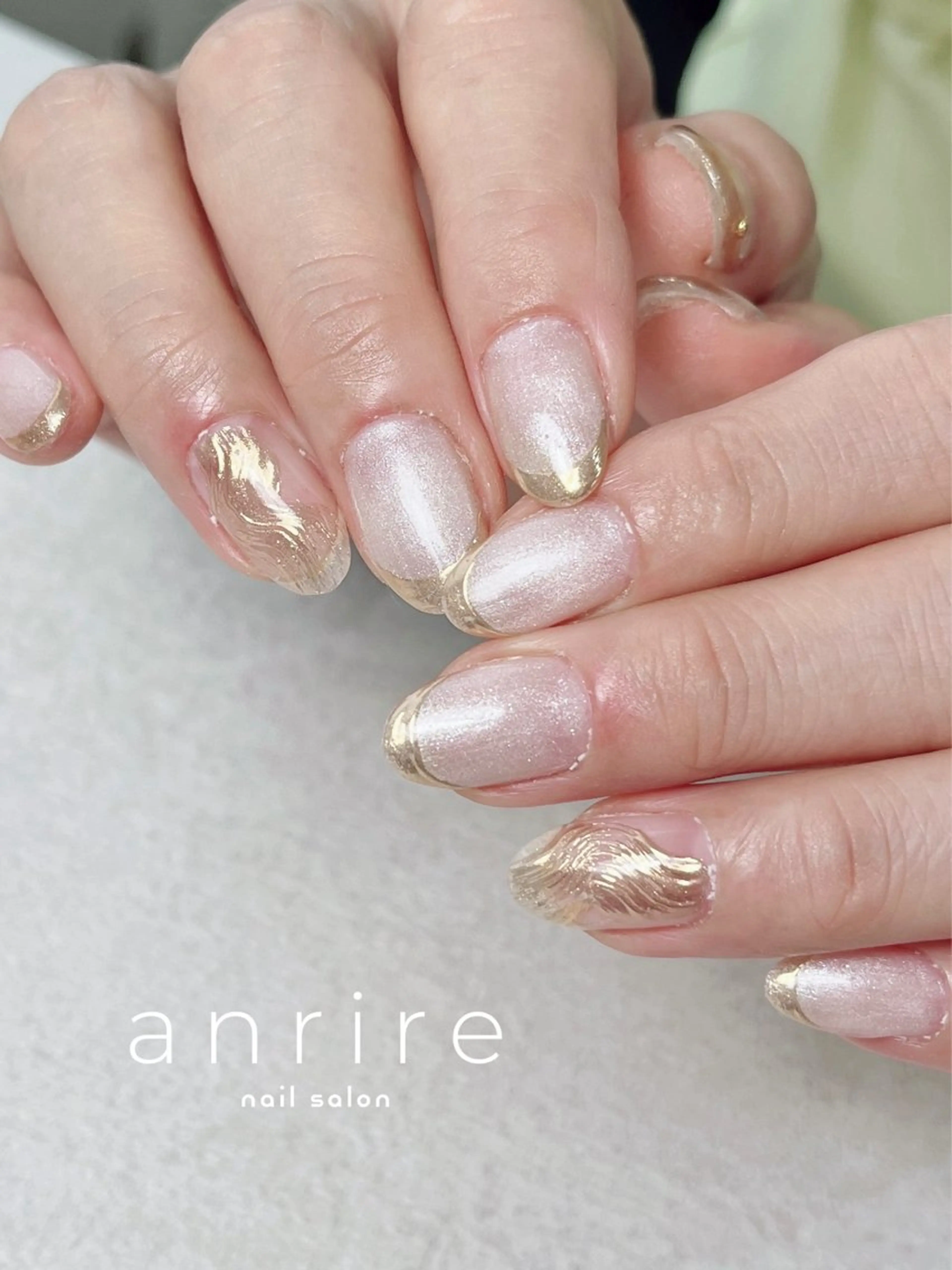 ネイル アートネイル フレンチネイル ジェルネイル ゴールド キラキラネイル ハンドネイル nailsalon anrireのネイルデザイン