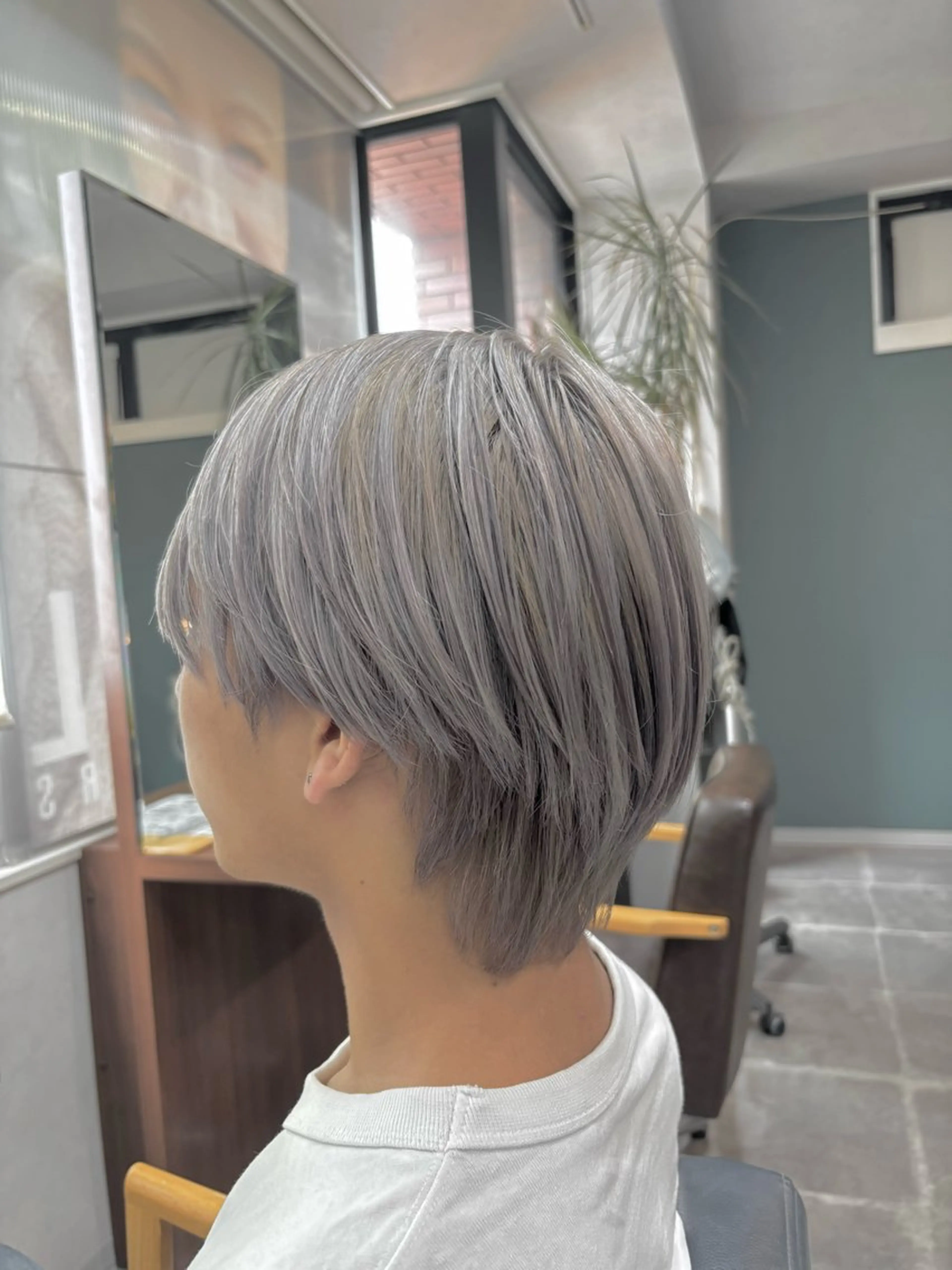 ショート 長内  大明のヘアスタイル