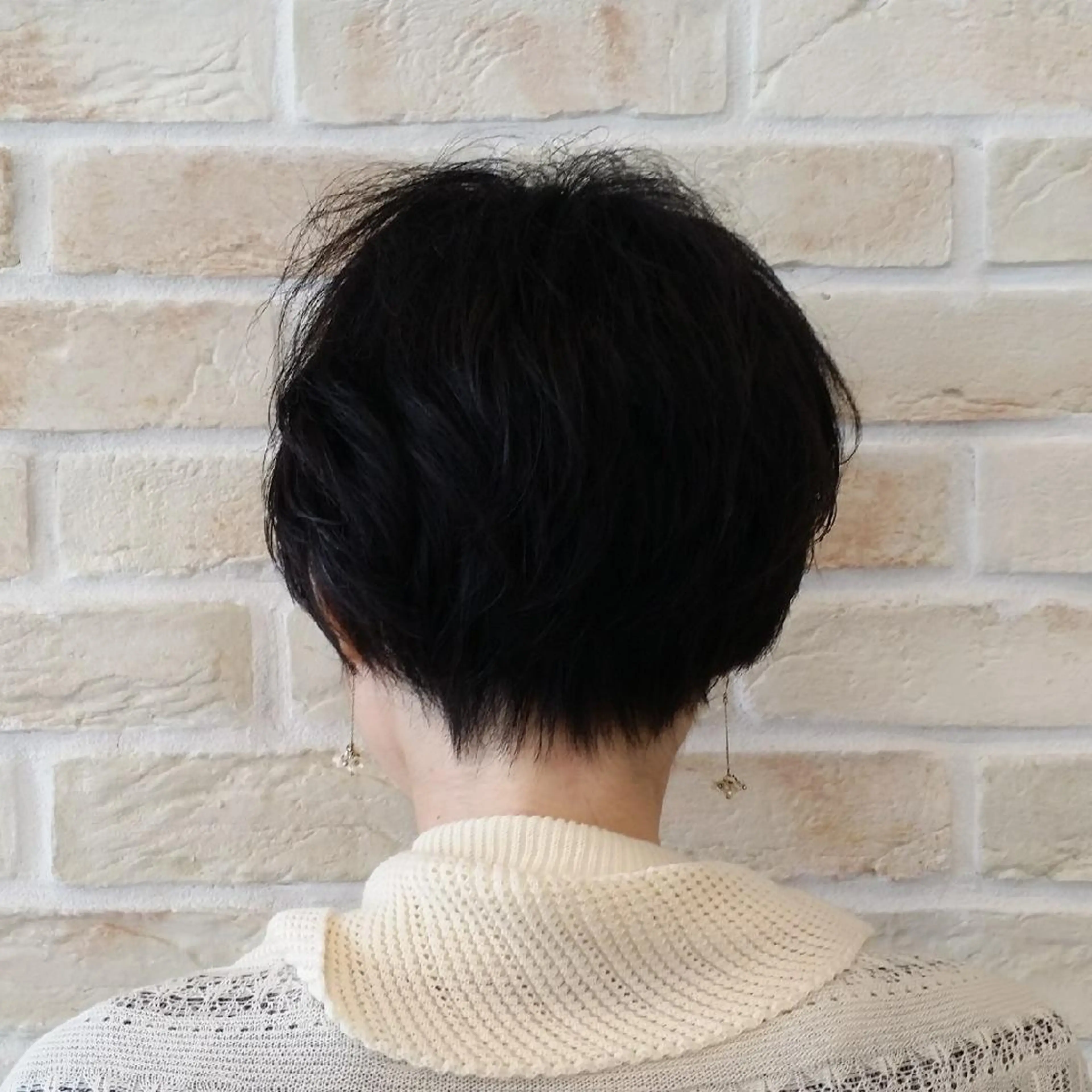 ショート 野口 まおのヘアスタイル