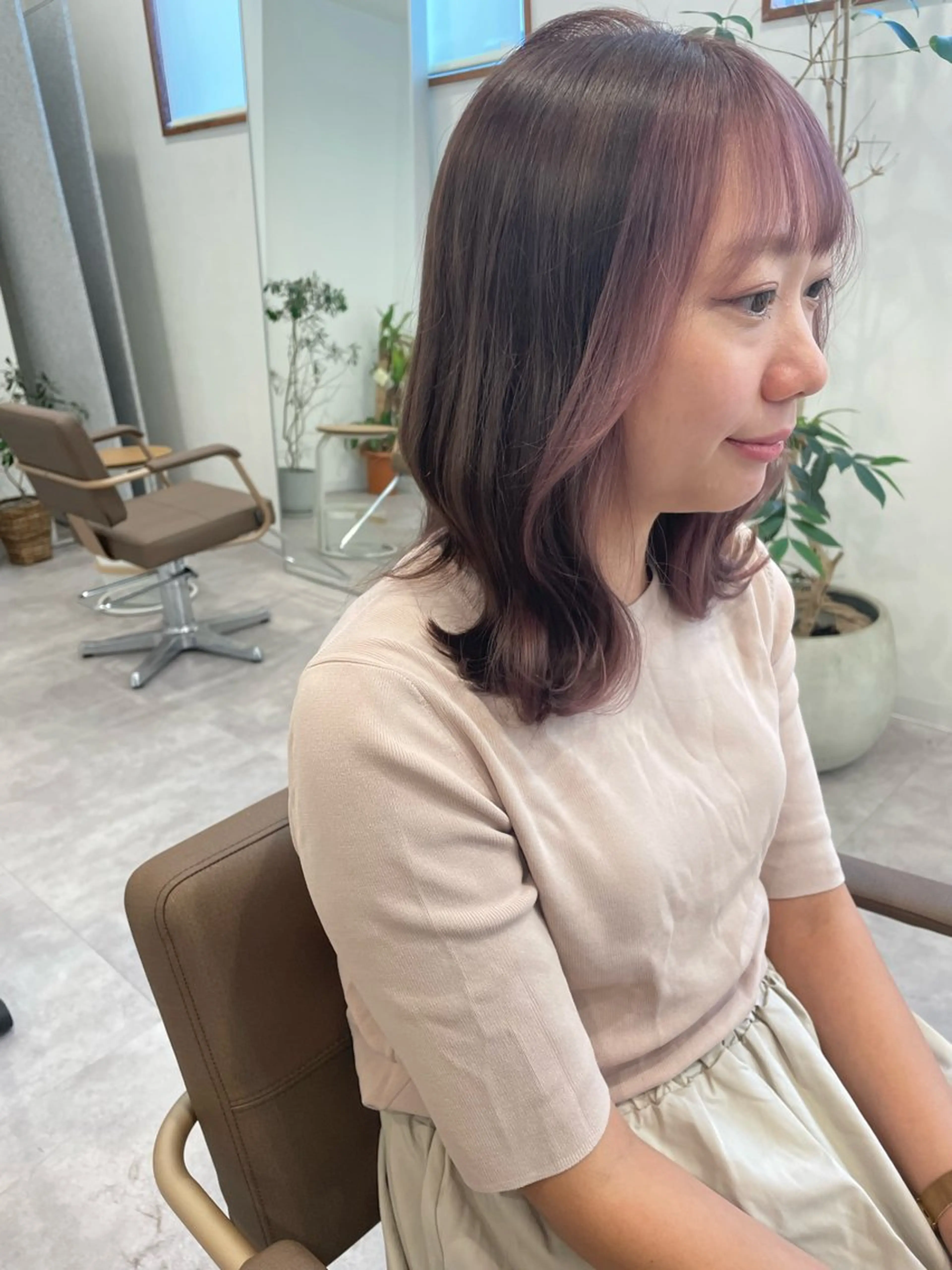 ミディアム カラー 石井 紫文のヘアスタイル