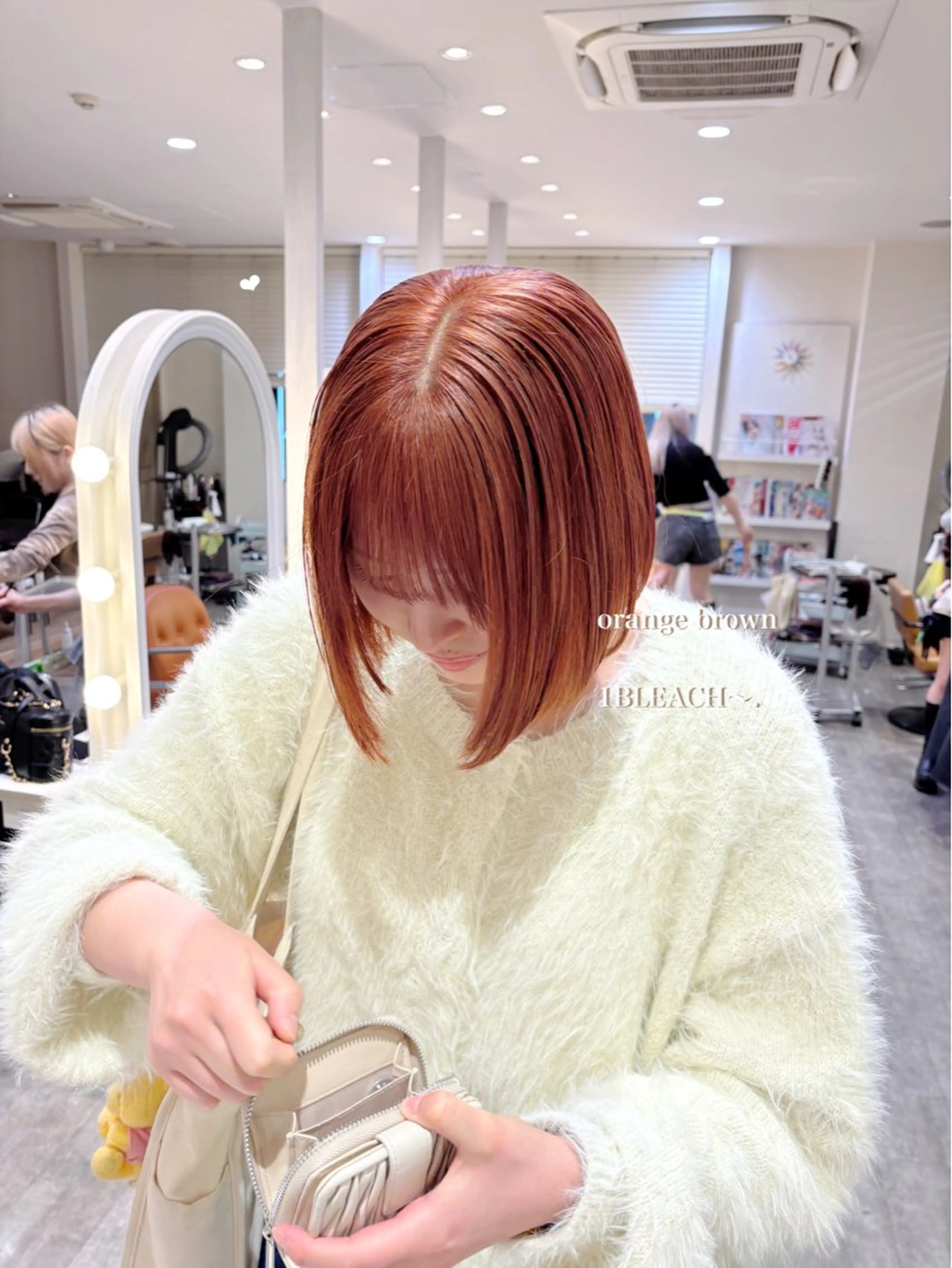 ショート オレンジブラウン ボブ カット ヘアカラー エクステ/ハイトーン 🐏☁️miminaのヘアスタイル