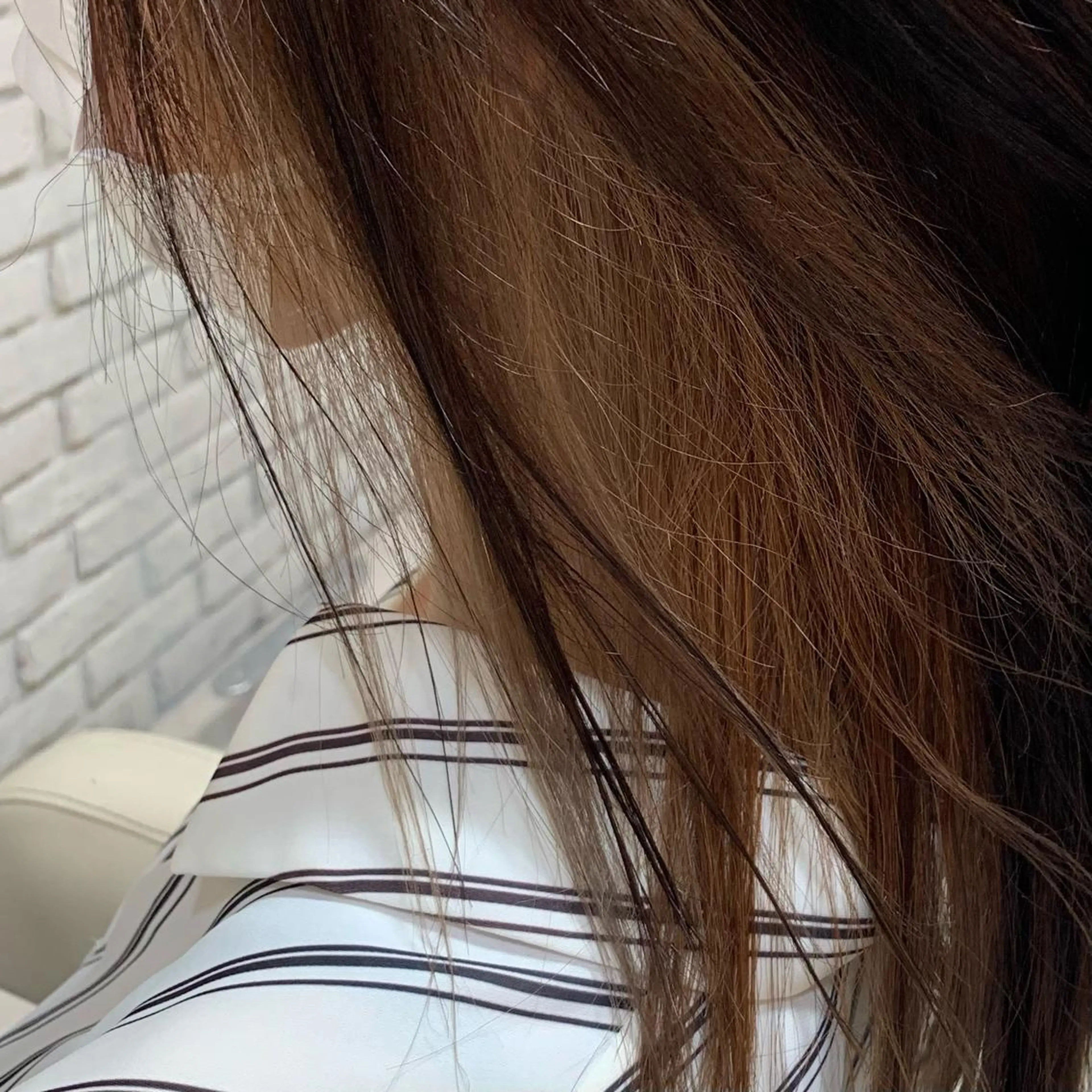 カラー インナーカラー 宮本 季奈のヘアスタイル