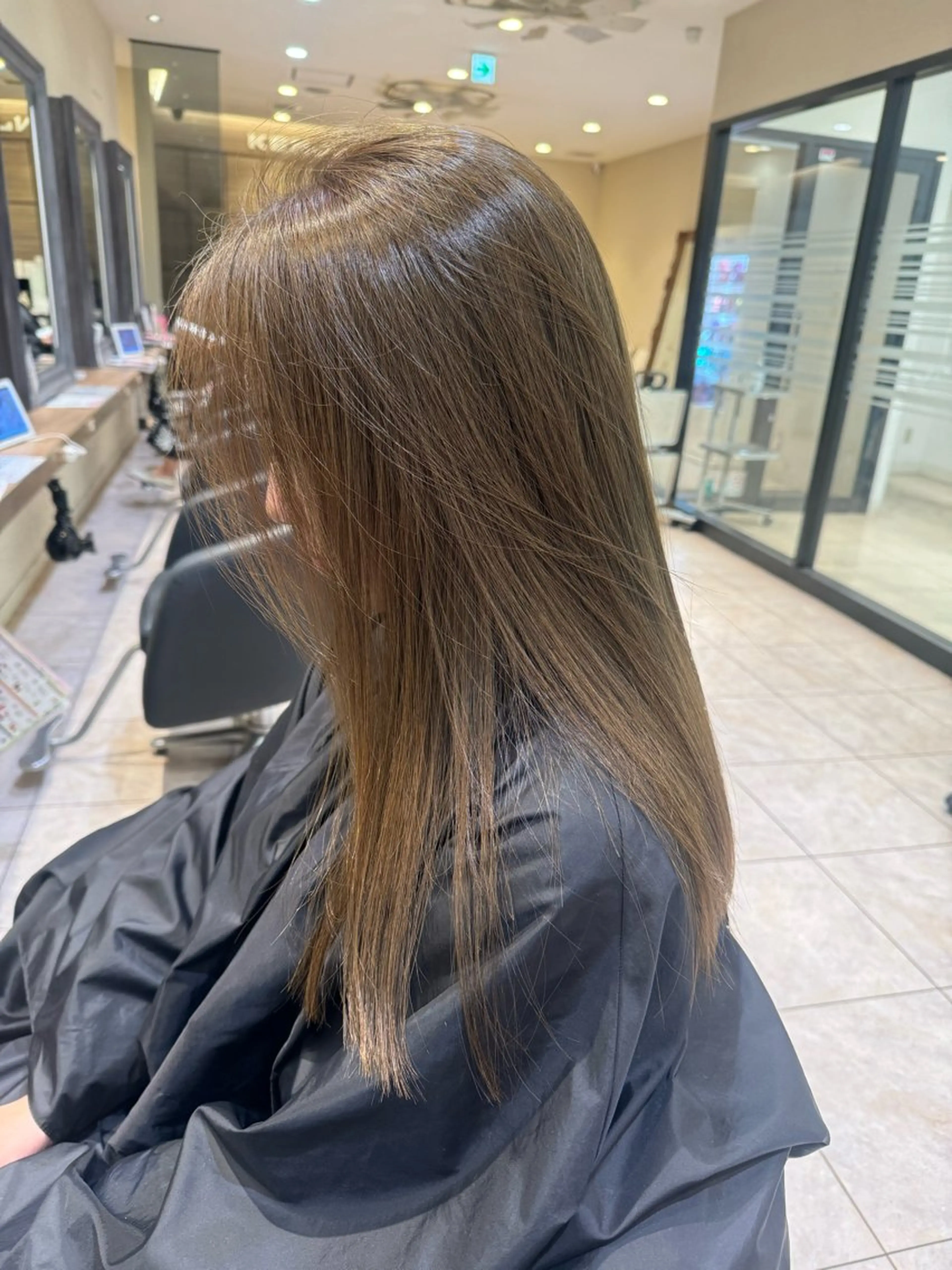 セミロング カラー ヘアカラー レイヤーカット×艶髪 /Ayanaのヘアスタイル