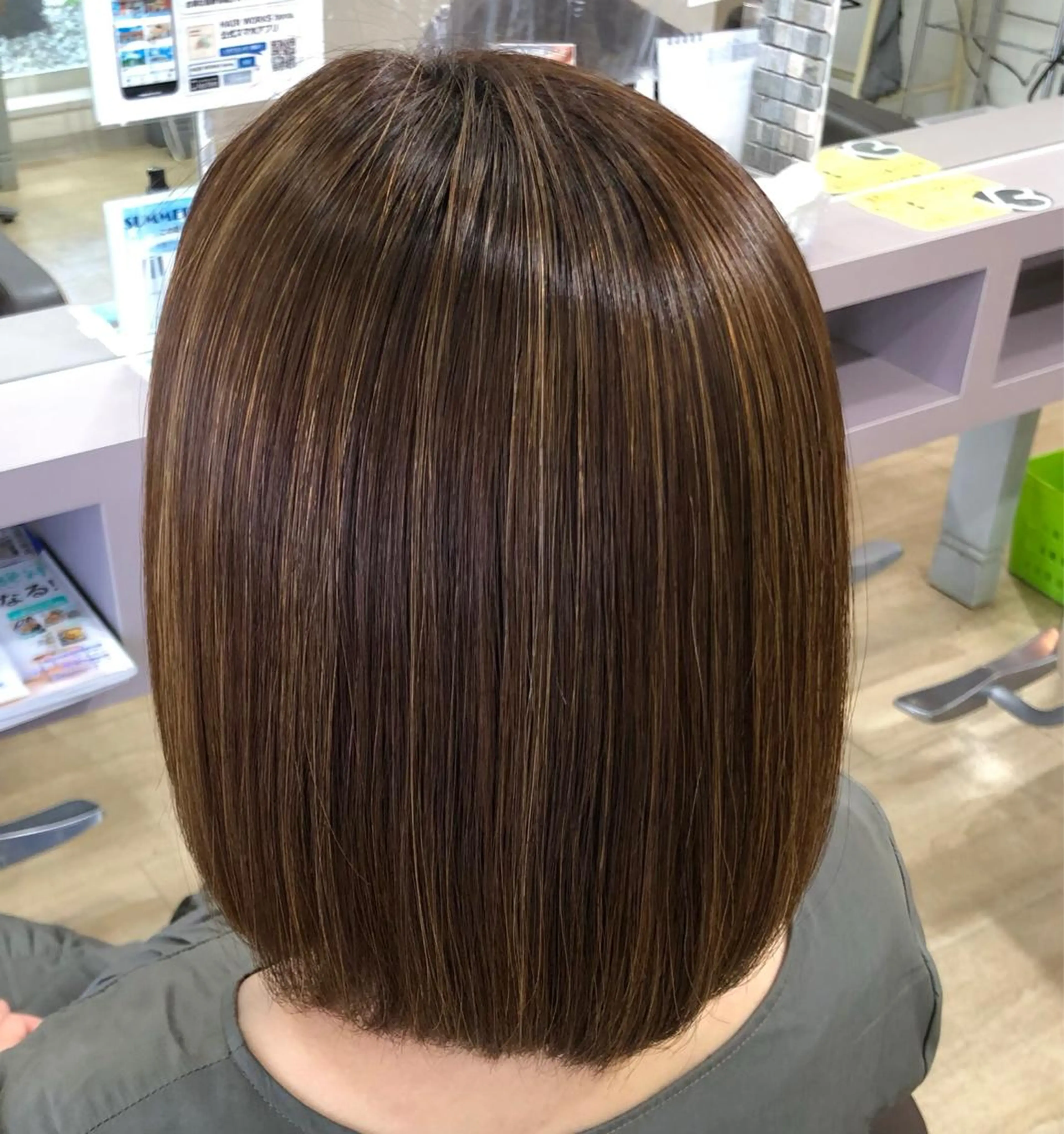 ミディアム カラー ヘアアレンジ ハイライトカラー ハイライト カット ヘアカラー トリートメント メンズパーマ・ 美髪縮毛矯正・坂田のヘアスタイル