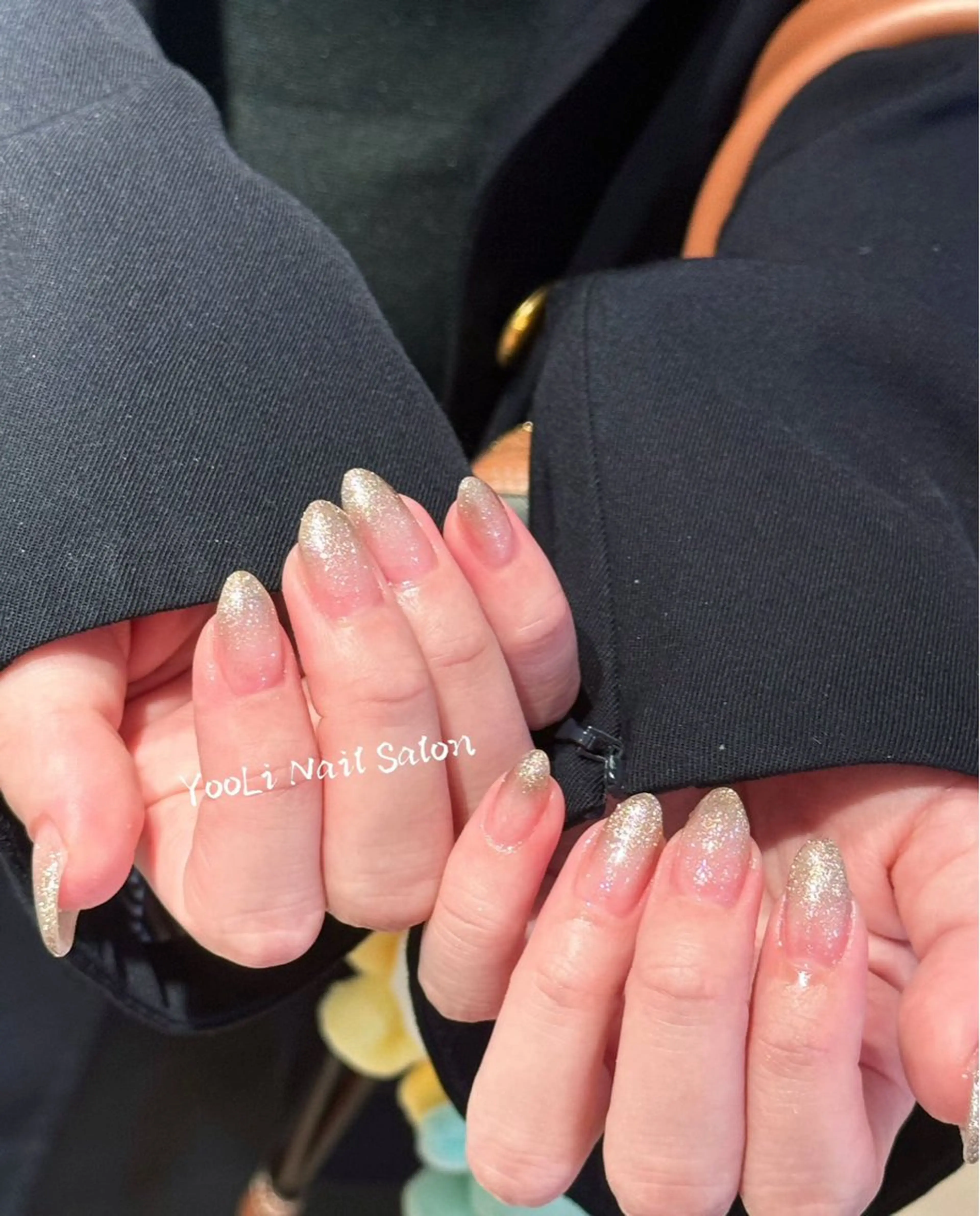 ネイル アートネイル オーロラネイル チークネイル フレンチネイル ガラスフレンチ 🎀YooLi Nail salonのネイルデザイン