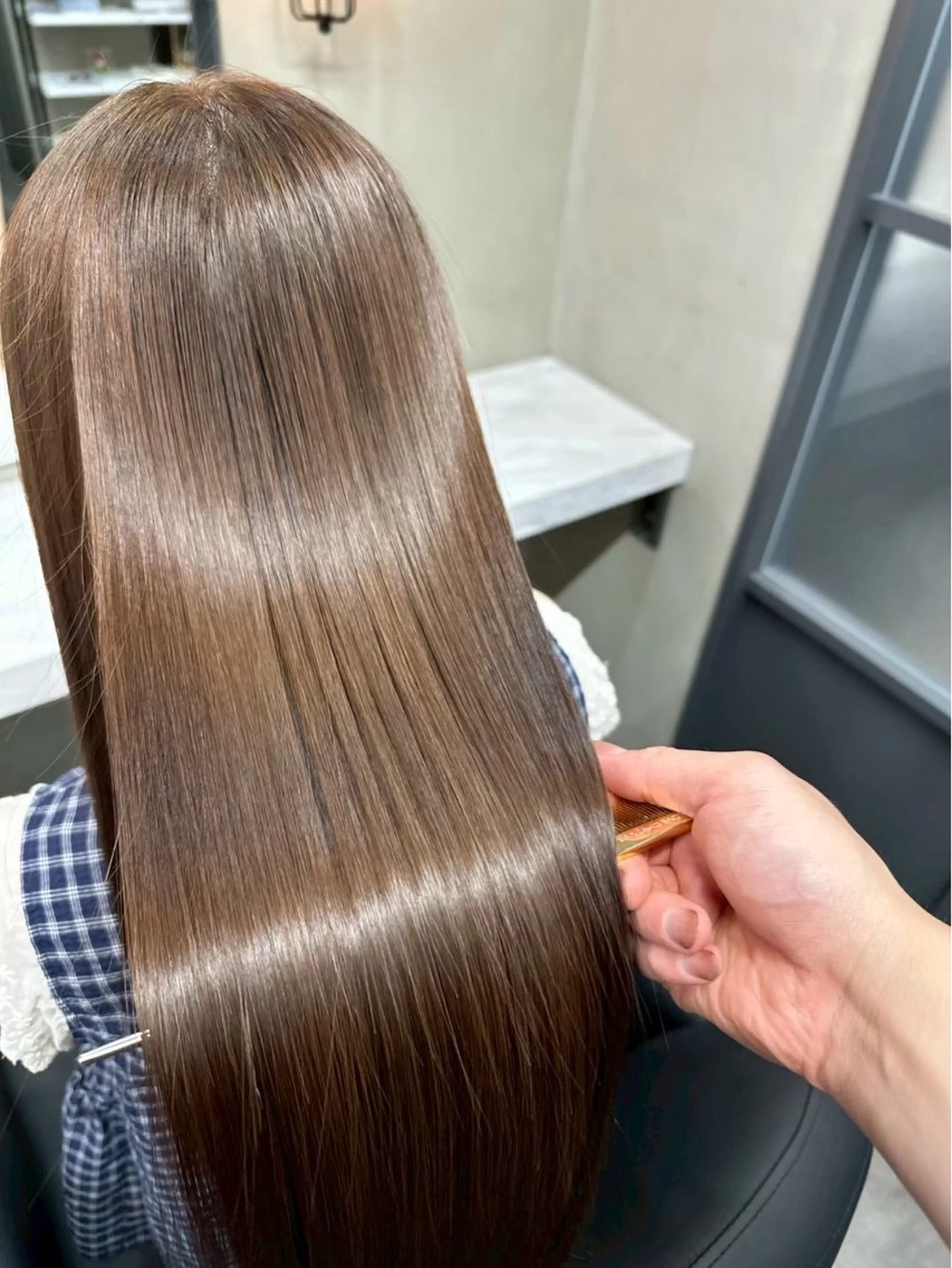 ロング カラー 花田 麟のヘアスタイル