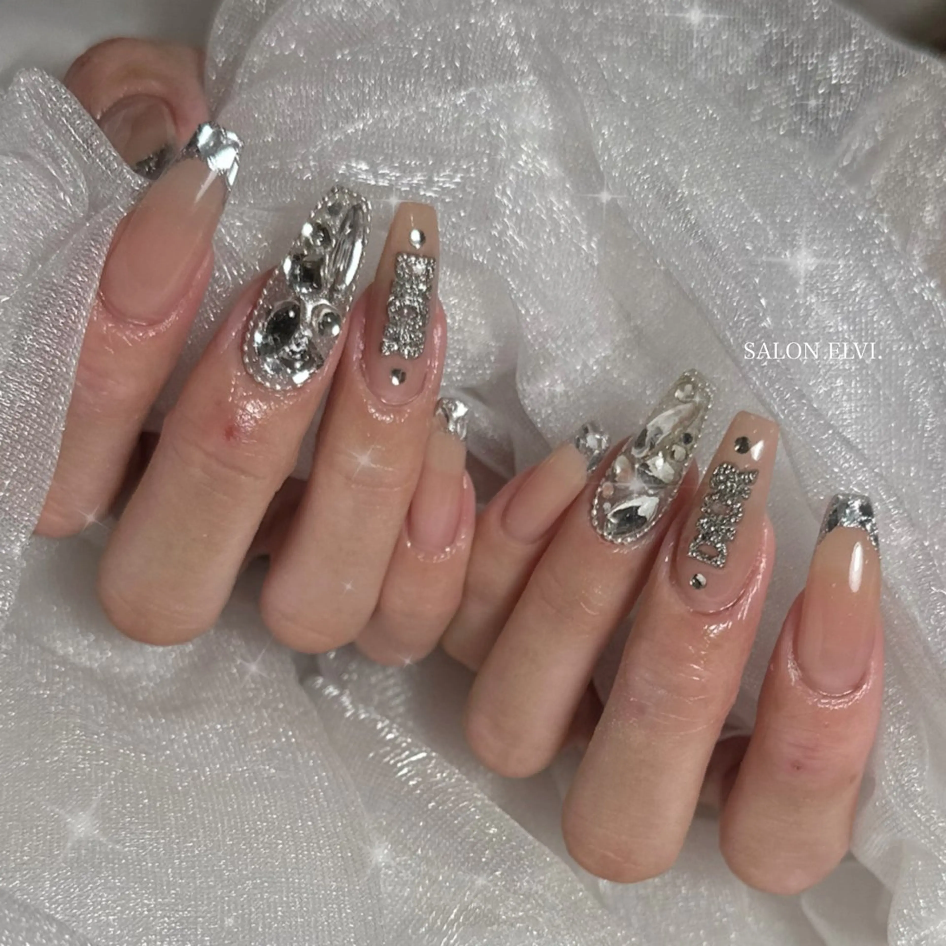 ネイル SALON ELVI.のネイルデザイン