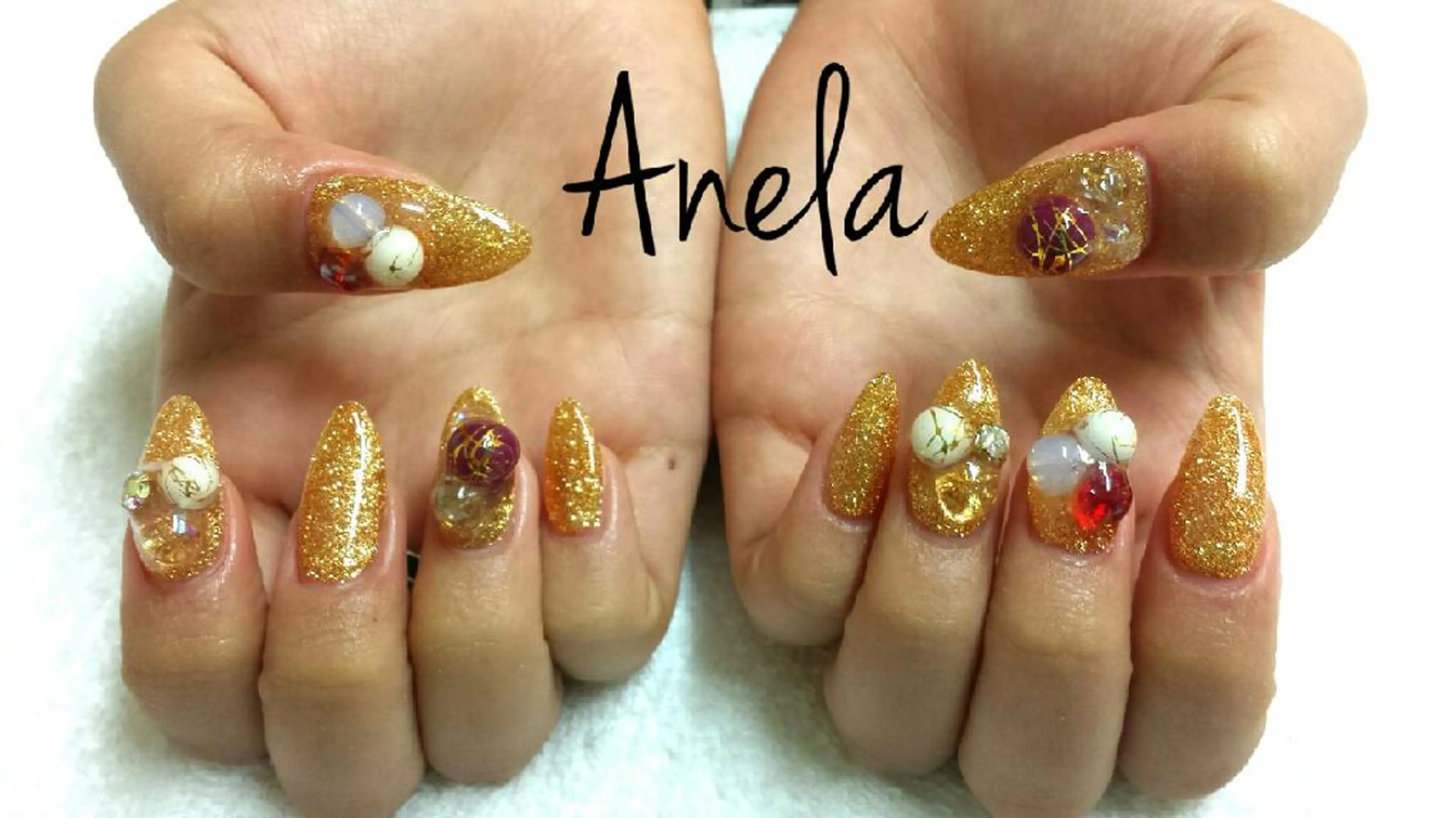 ネイル 河野ちえ (雑誌掲載サロン)のネイルデザイン