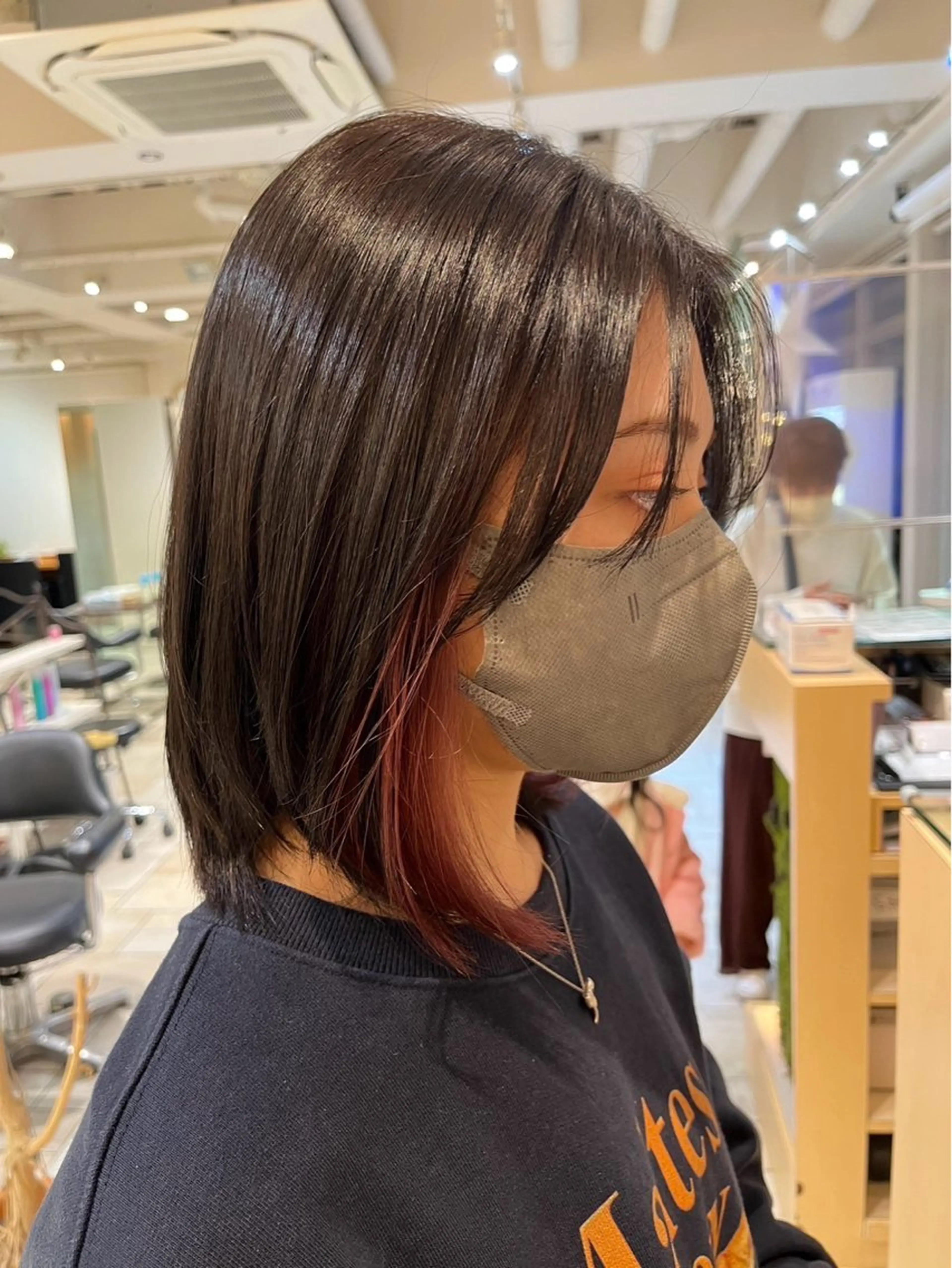 髪質改善カラー＋インナーカラー＋ケアTRの写真