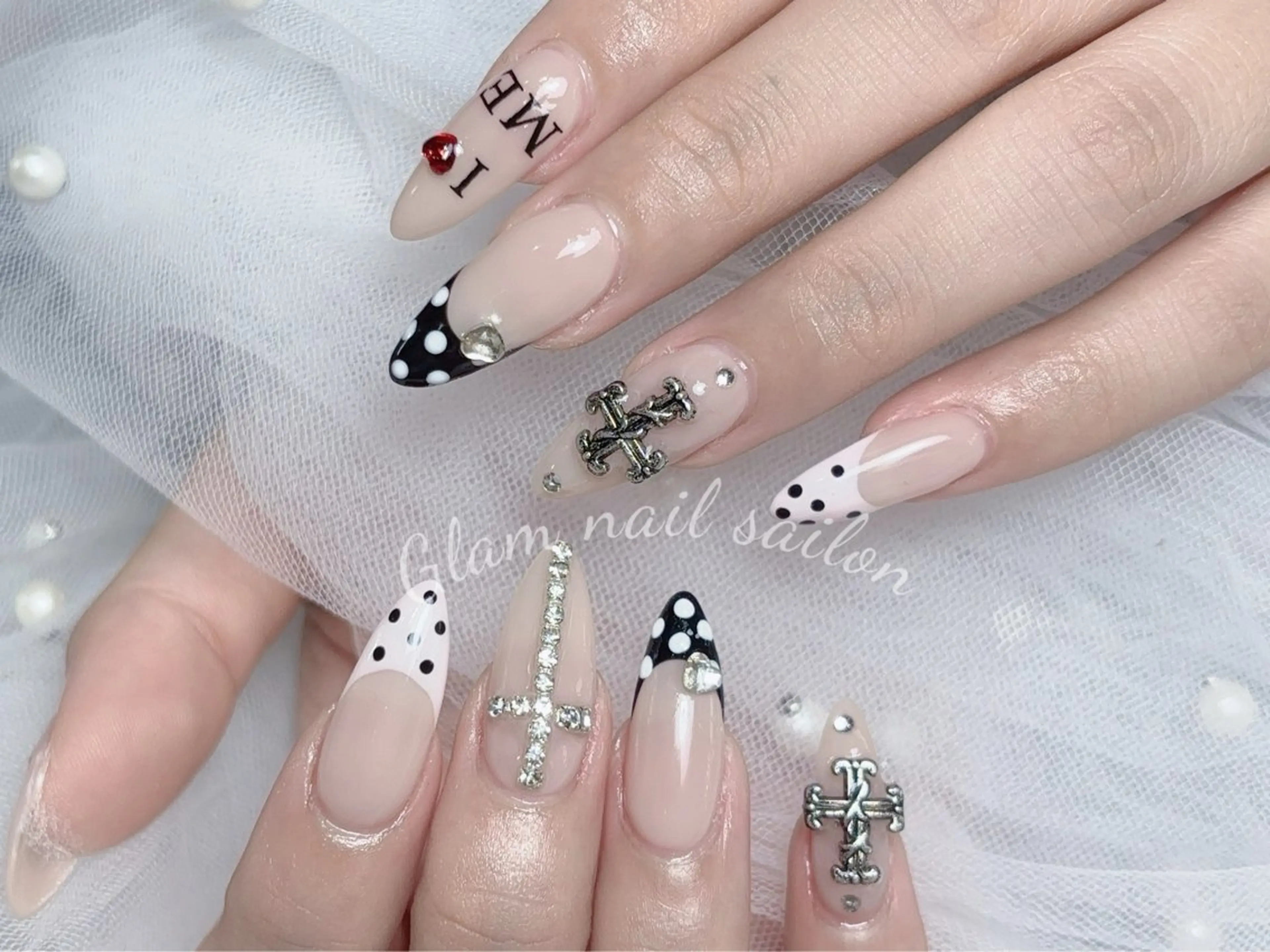 ネイル エツメ💅 長さだし🎀デザインのネイルデザイン