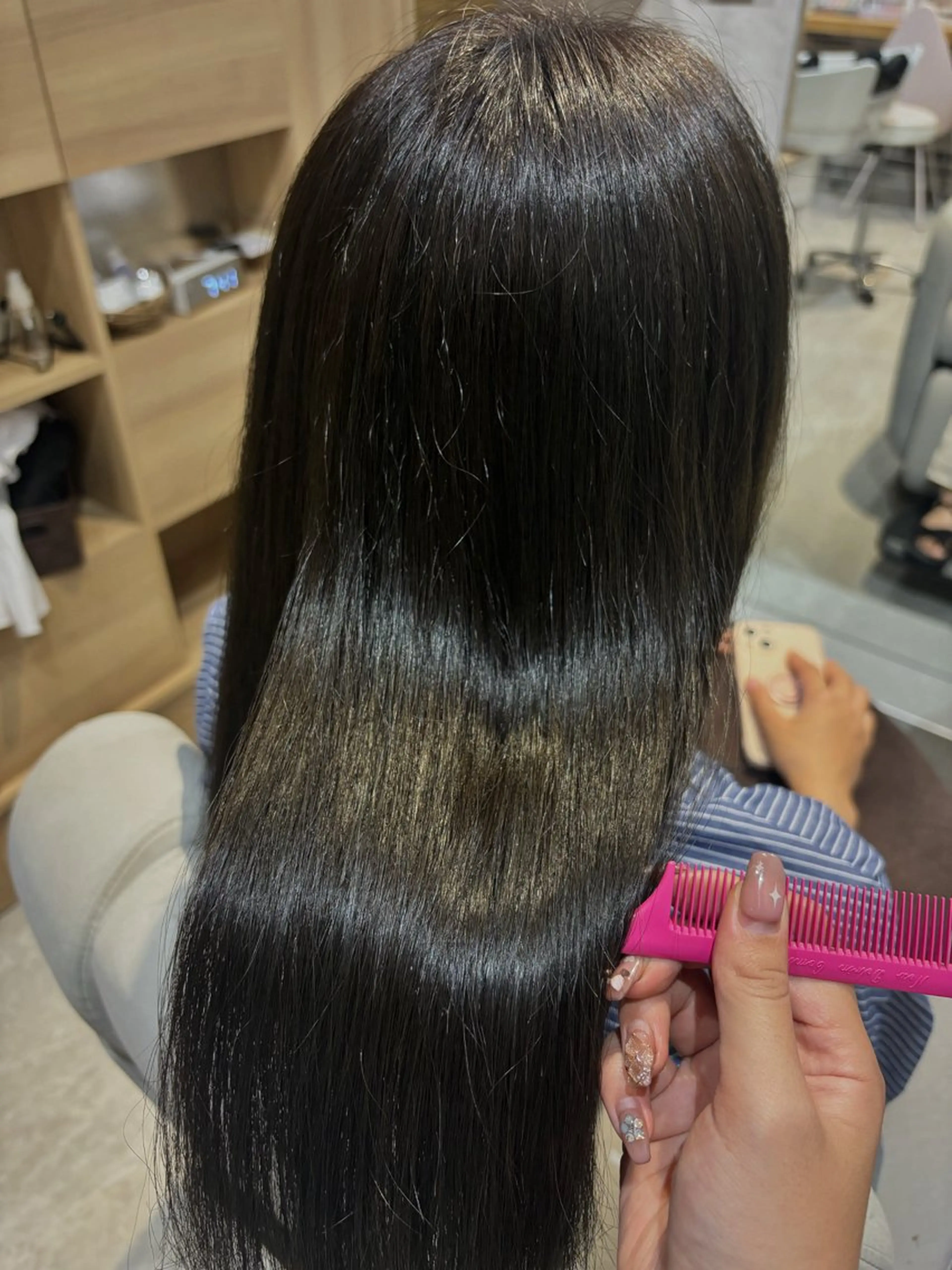 セミロング カラー 西村 春菜のヘアスタイル