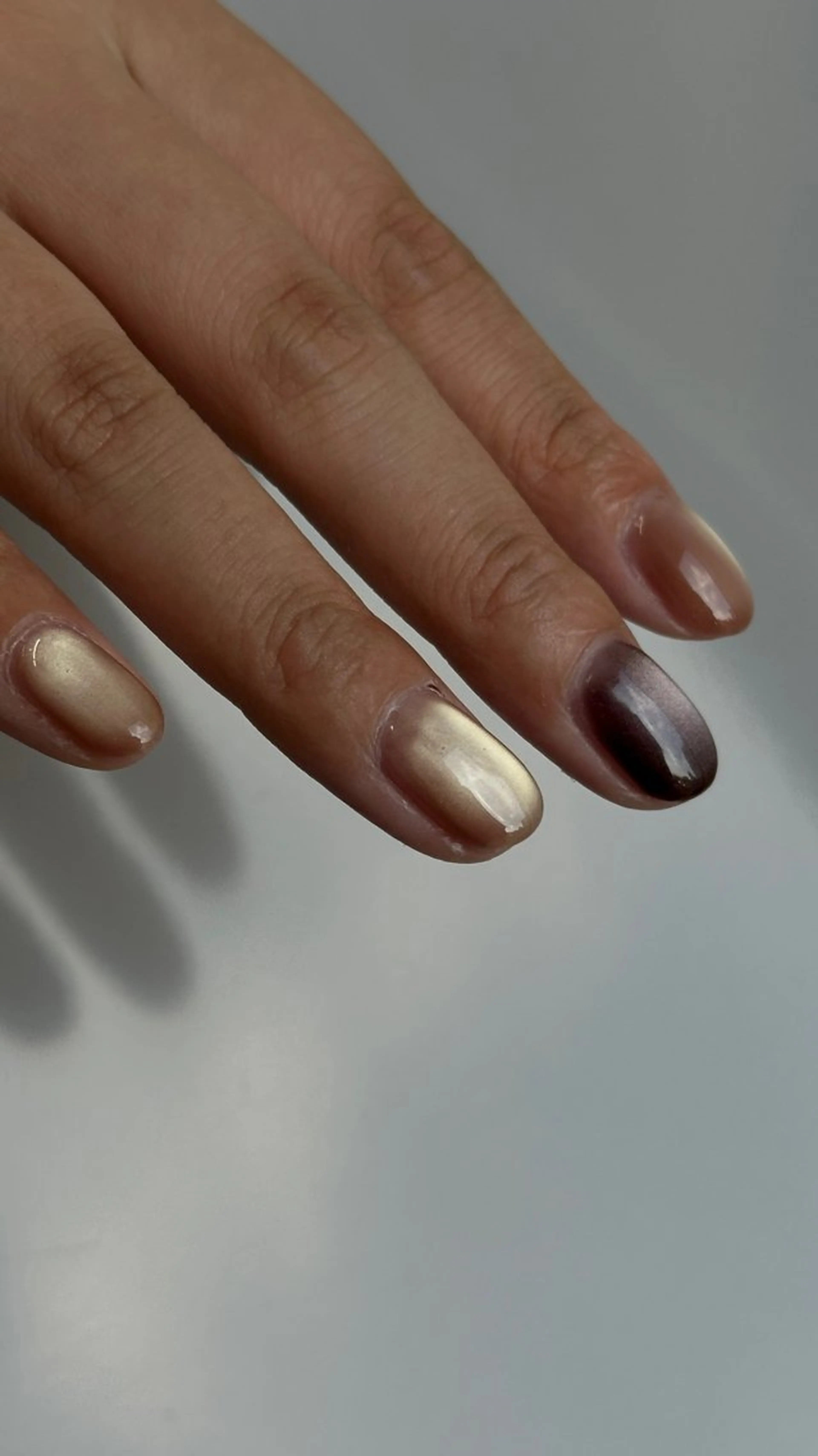 ネイル キラキラネイル マグネットネイル ハンドネイル sis nail所属・ayaka モデル募集中のネイルデザイン