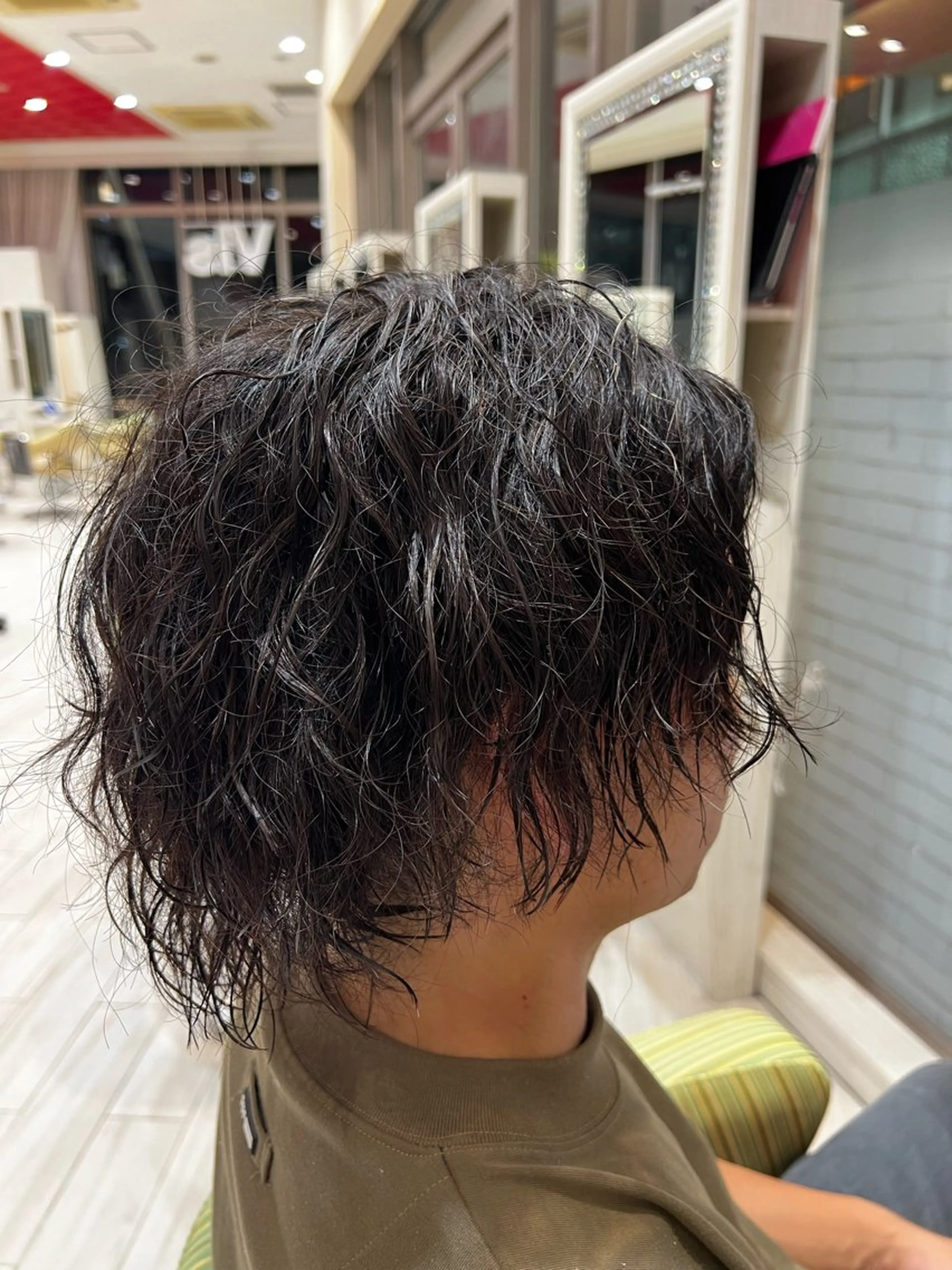 ショート パーマ ツイストスパイラルパーマ スパイラルパーマ パーマ メンズ特化☝️添田 好恵のヘアスタイル