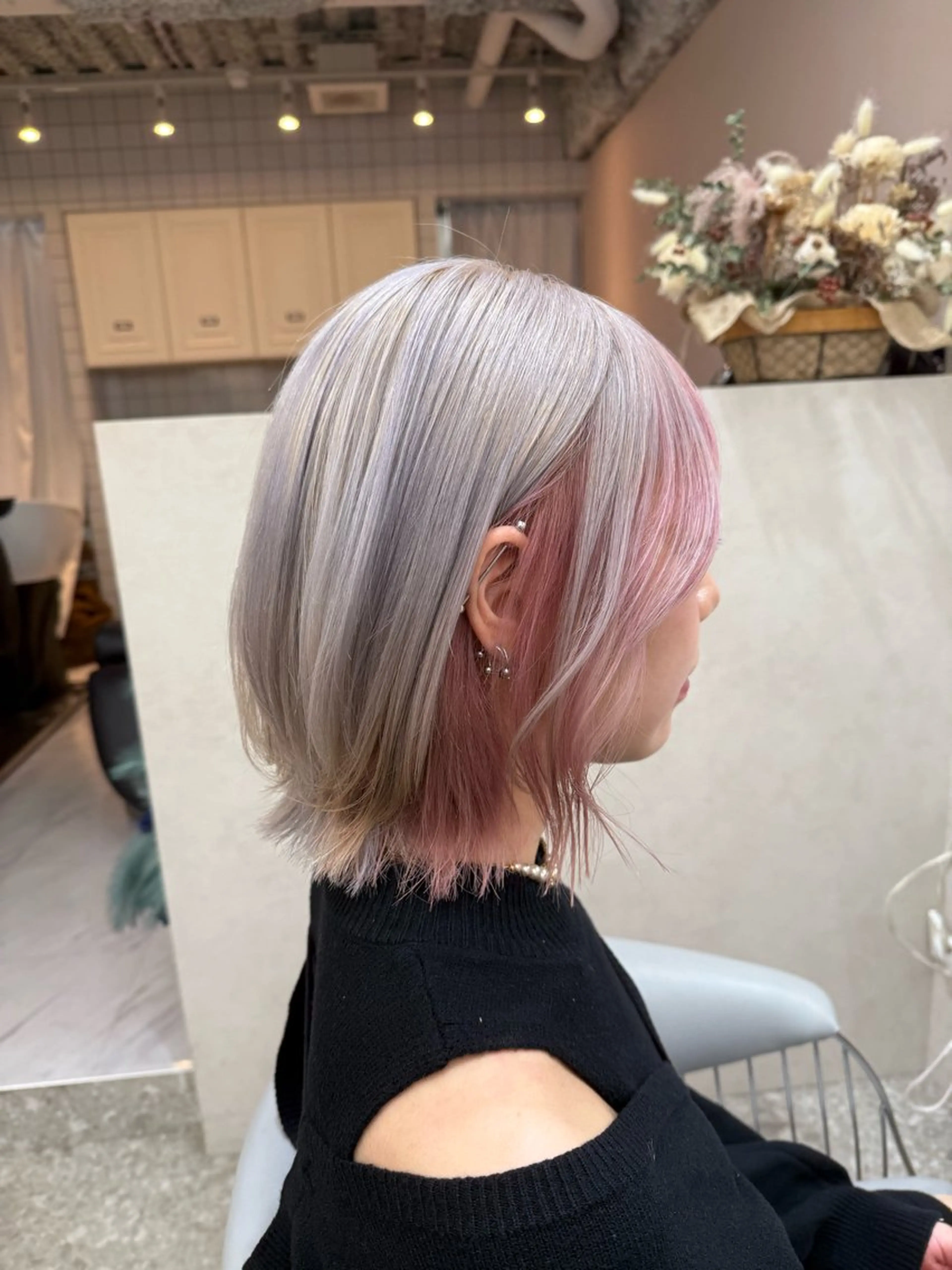 ロング カラー ヘアアレンジ カット ヘアカラー トリートメント なな 顔周りカット /シールエクステのヘアスタイル
