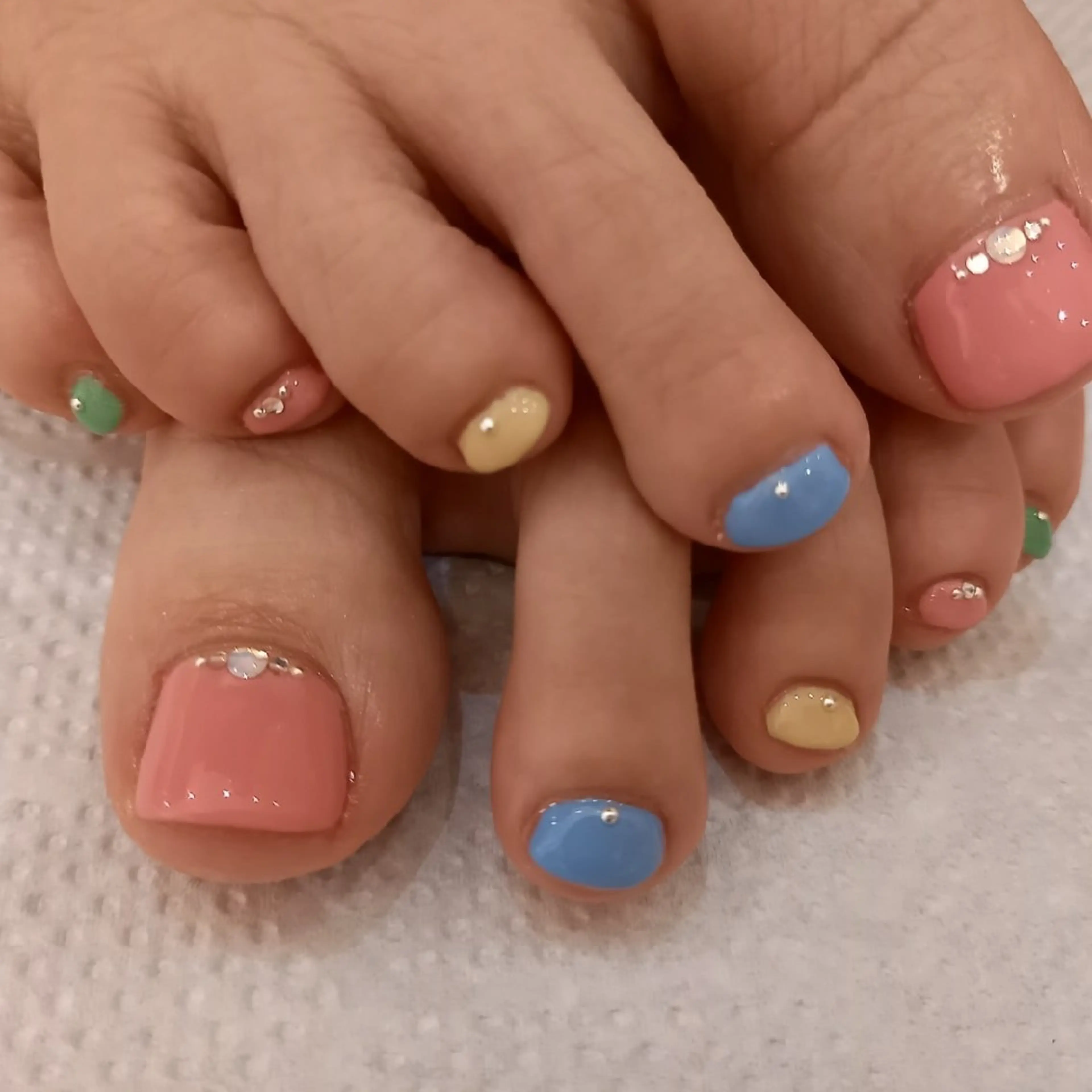 ネイル ネイル・まつげ ピアリーのマツエク・マツパデザイン