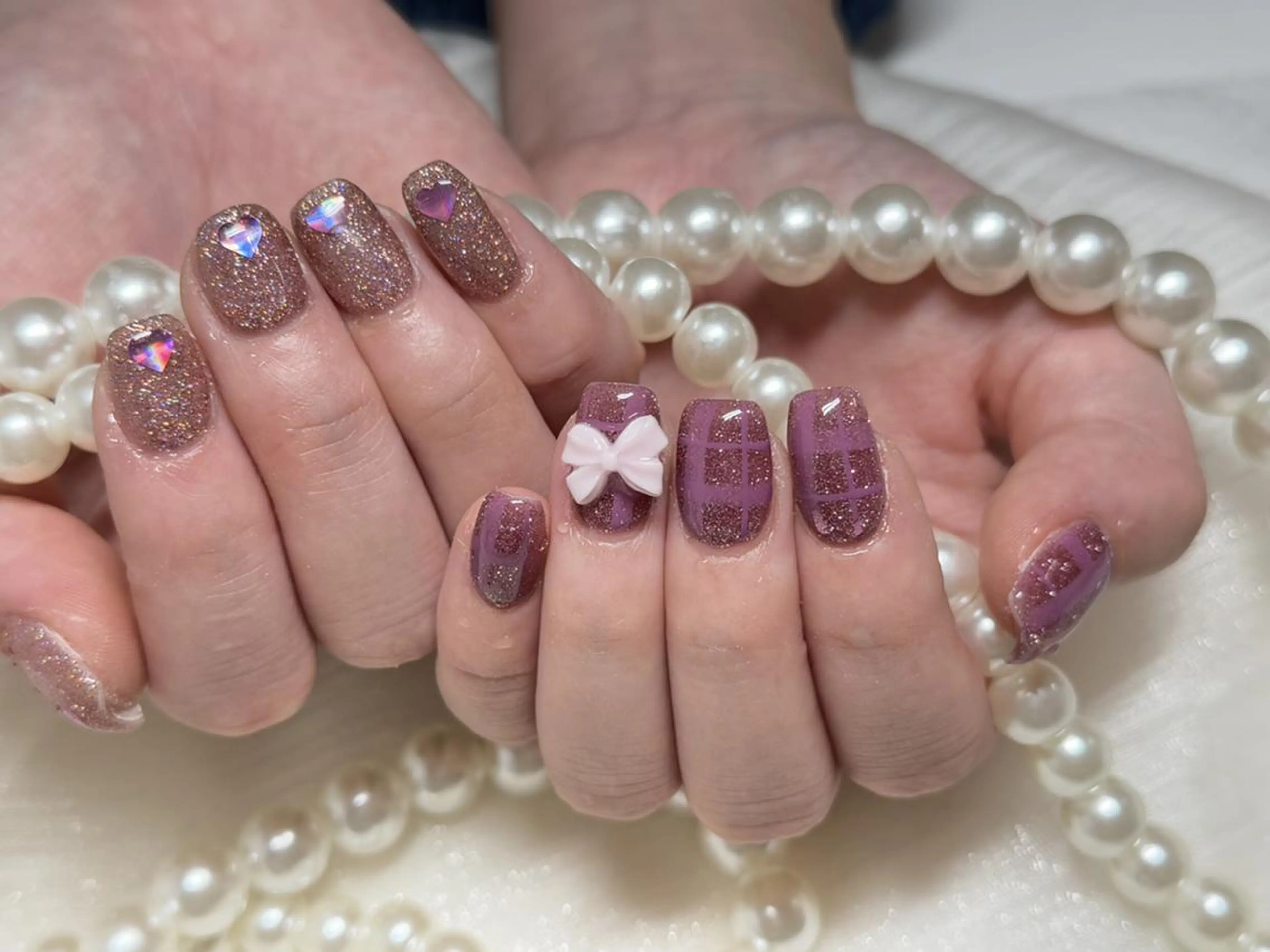 ネイル オーロラネイル 長さ出し フレンチネイル ガーリー キラキラネイル Lucky nail salonのネイルデザイン