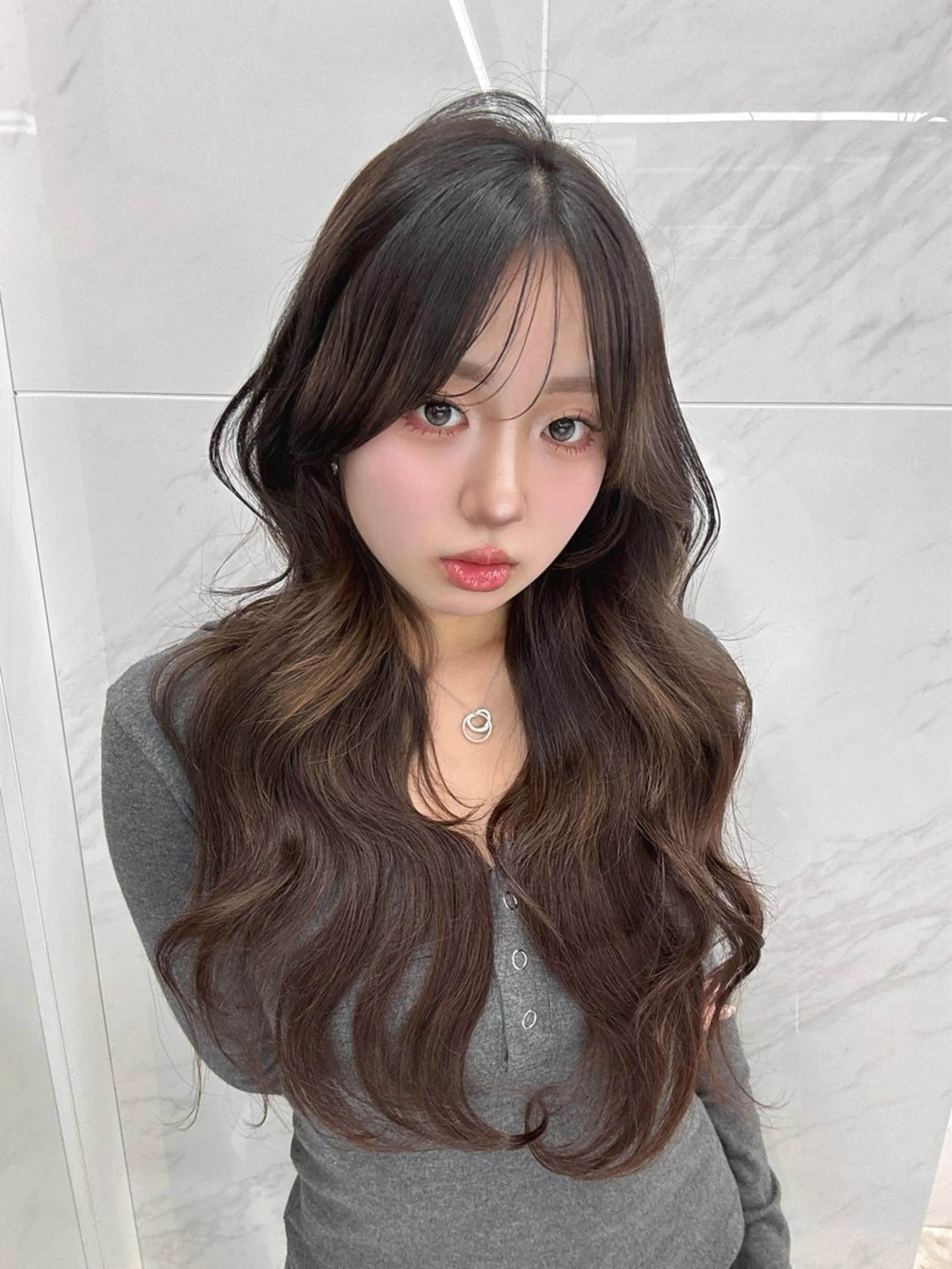 ロング のり🐼顔まわり/ 韓国/レイヤーカットのヘアスタイル