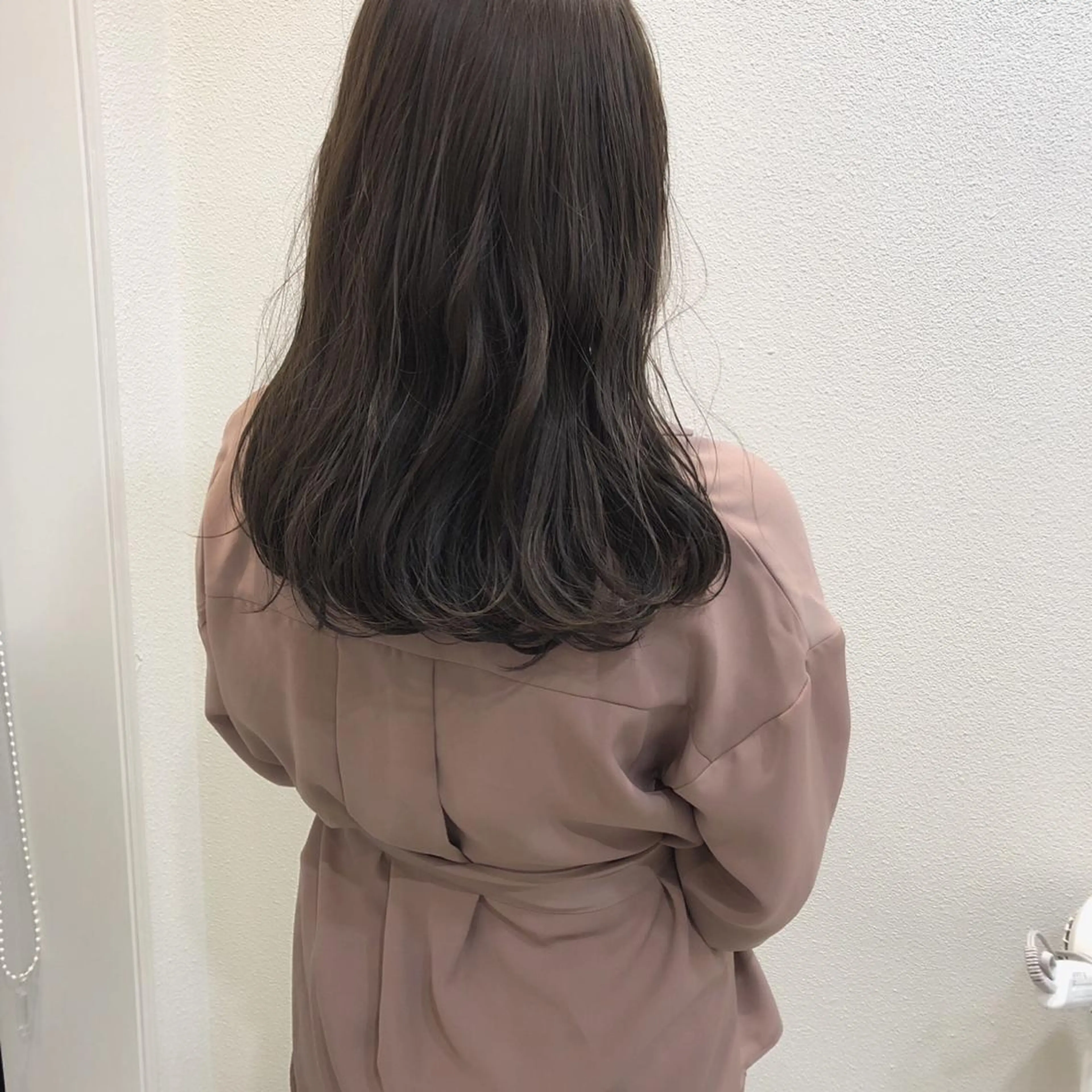 セミロング カラー 柳田 駿のヘアスタイル
